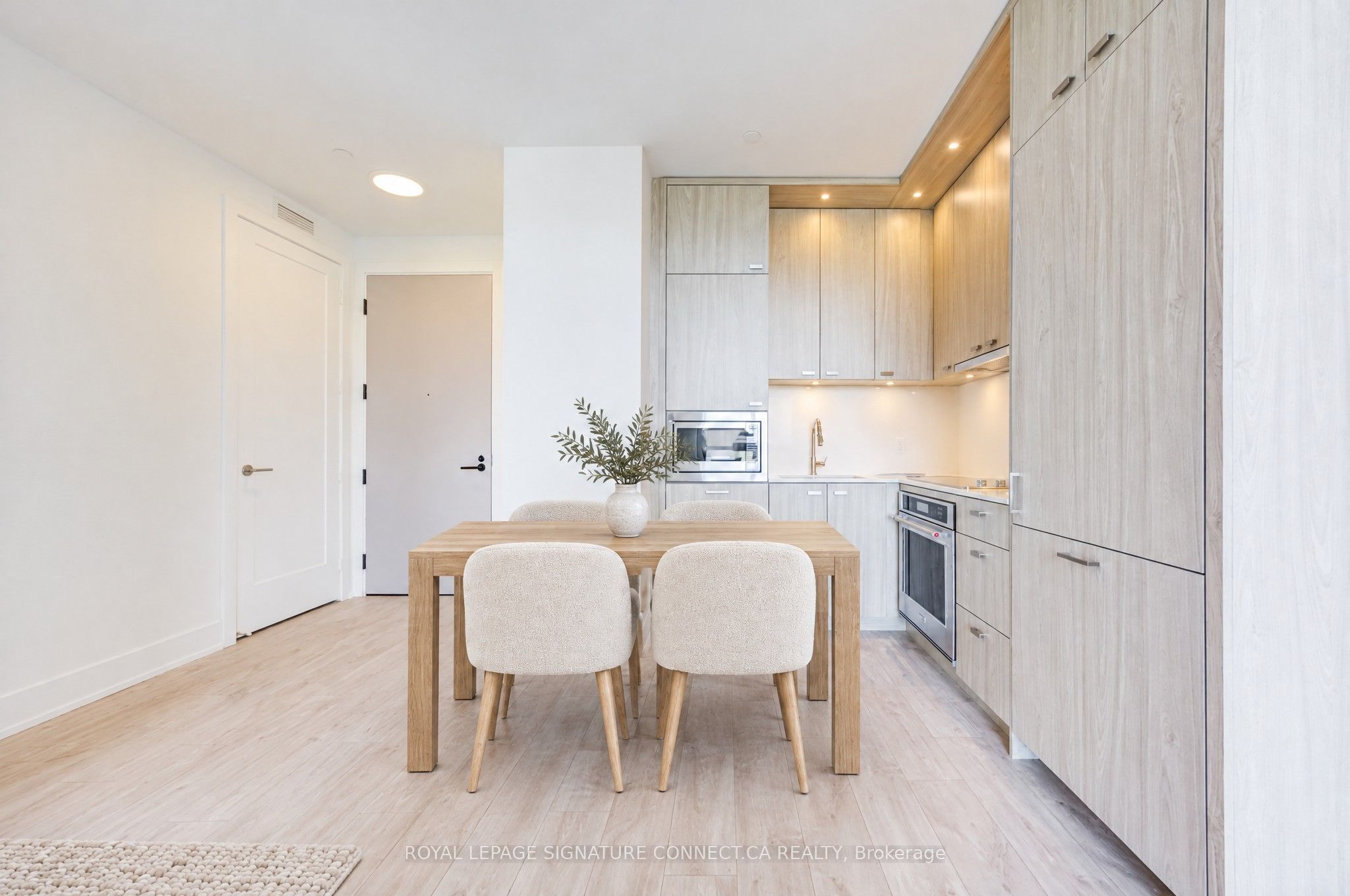 858 Dupont Street PH12