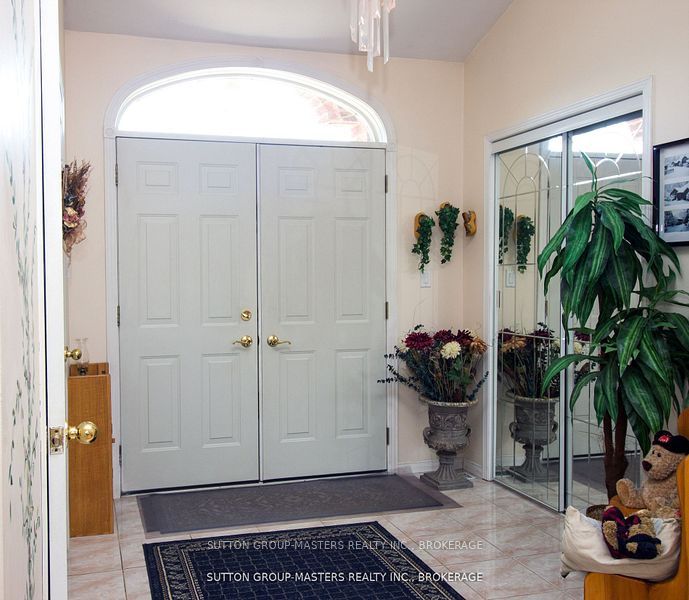 4907 Alex McLean Lane N