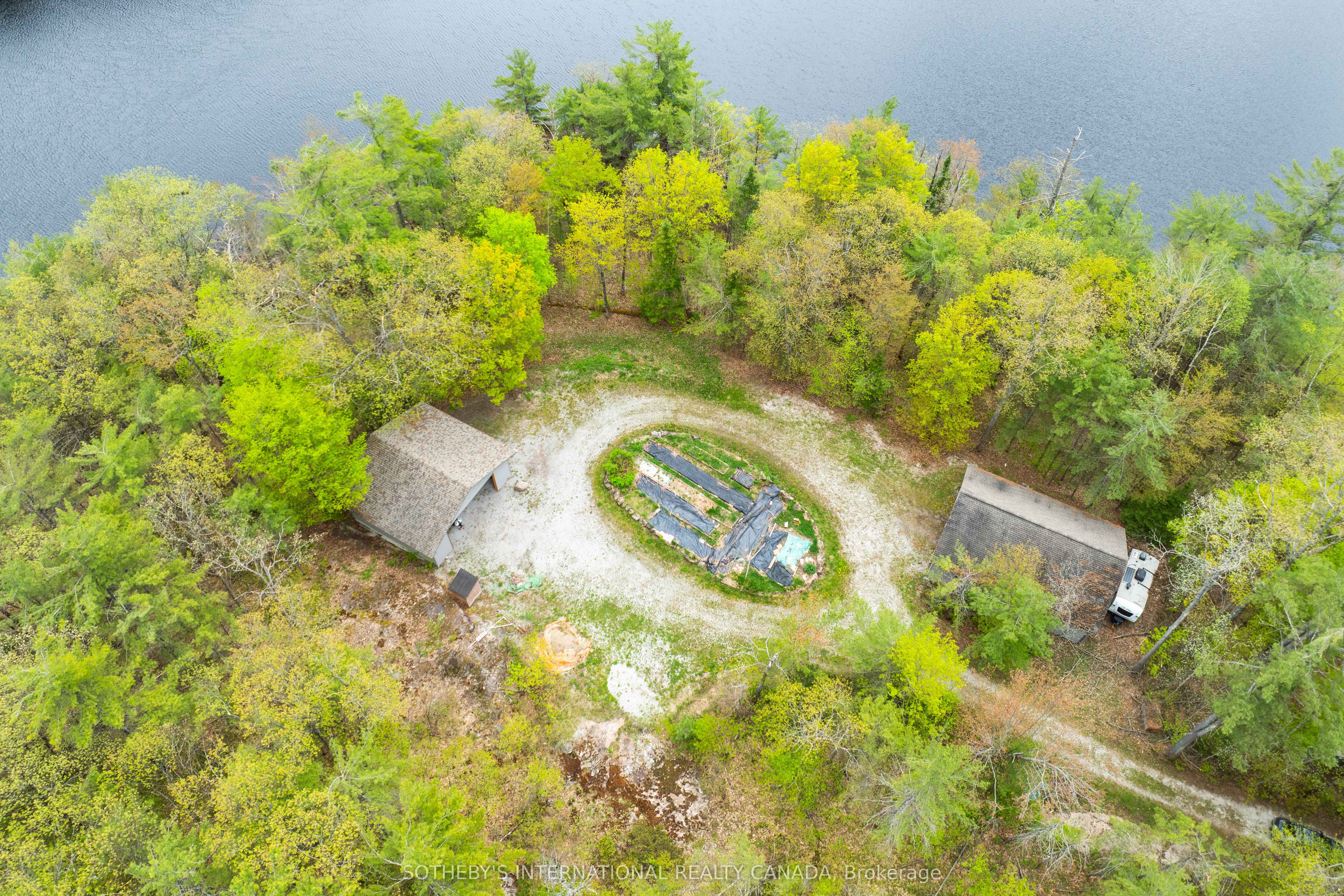 1074 Cooks Road