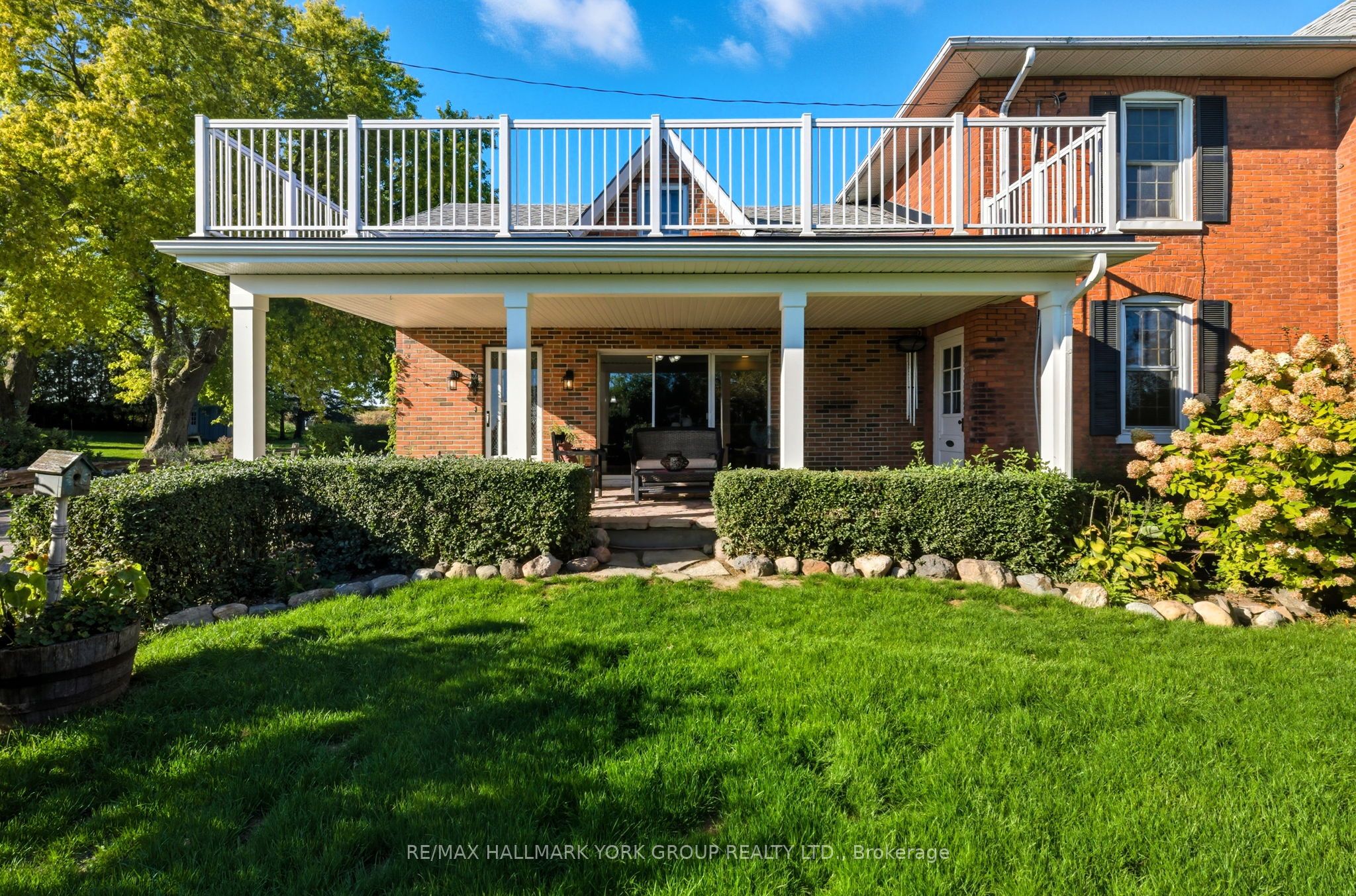 7450 Liberty Street N