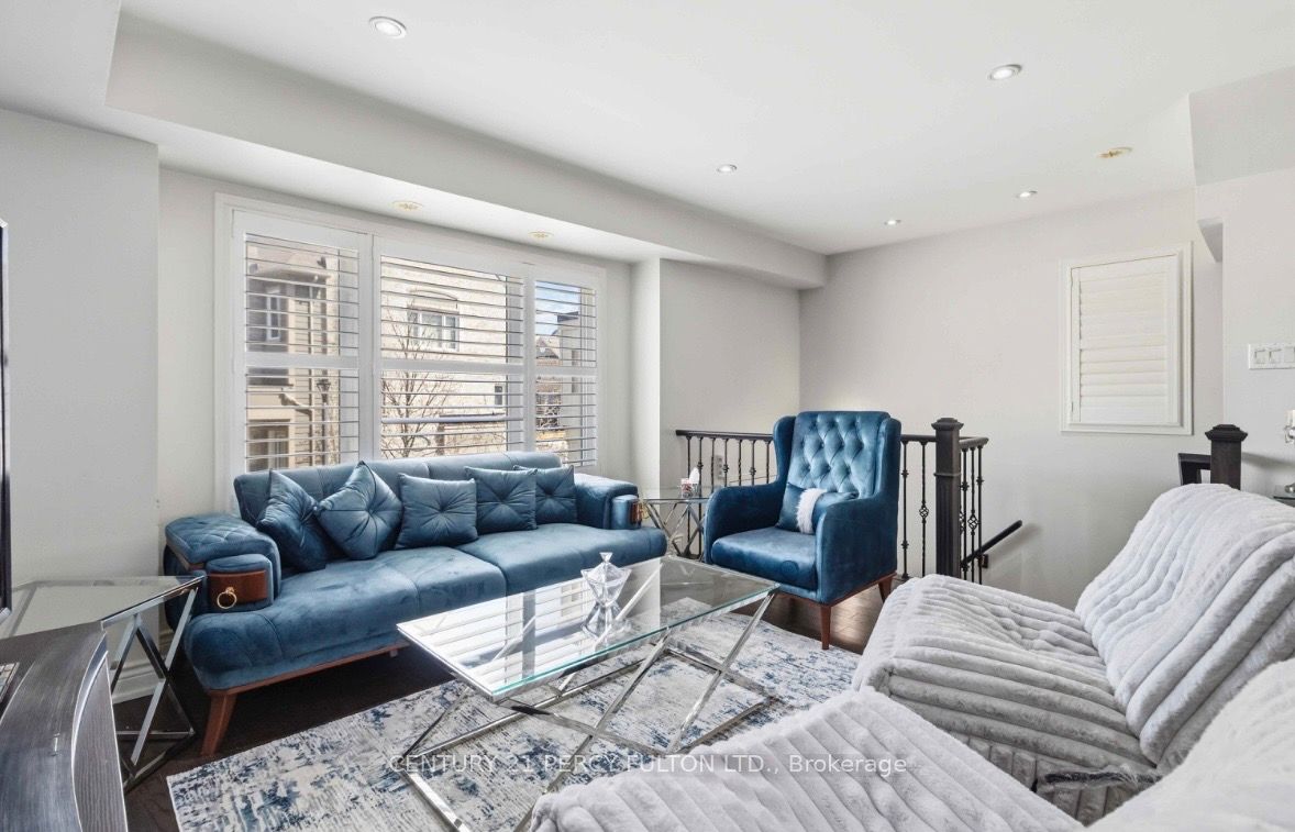 3050 Erin Centre Boulevard 67