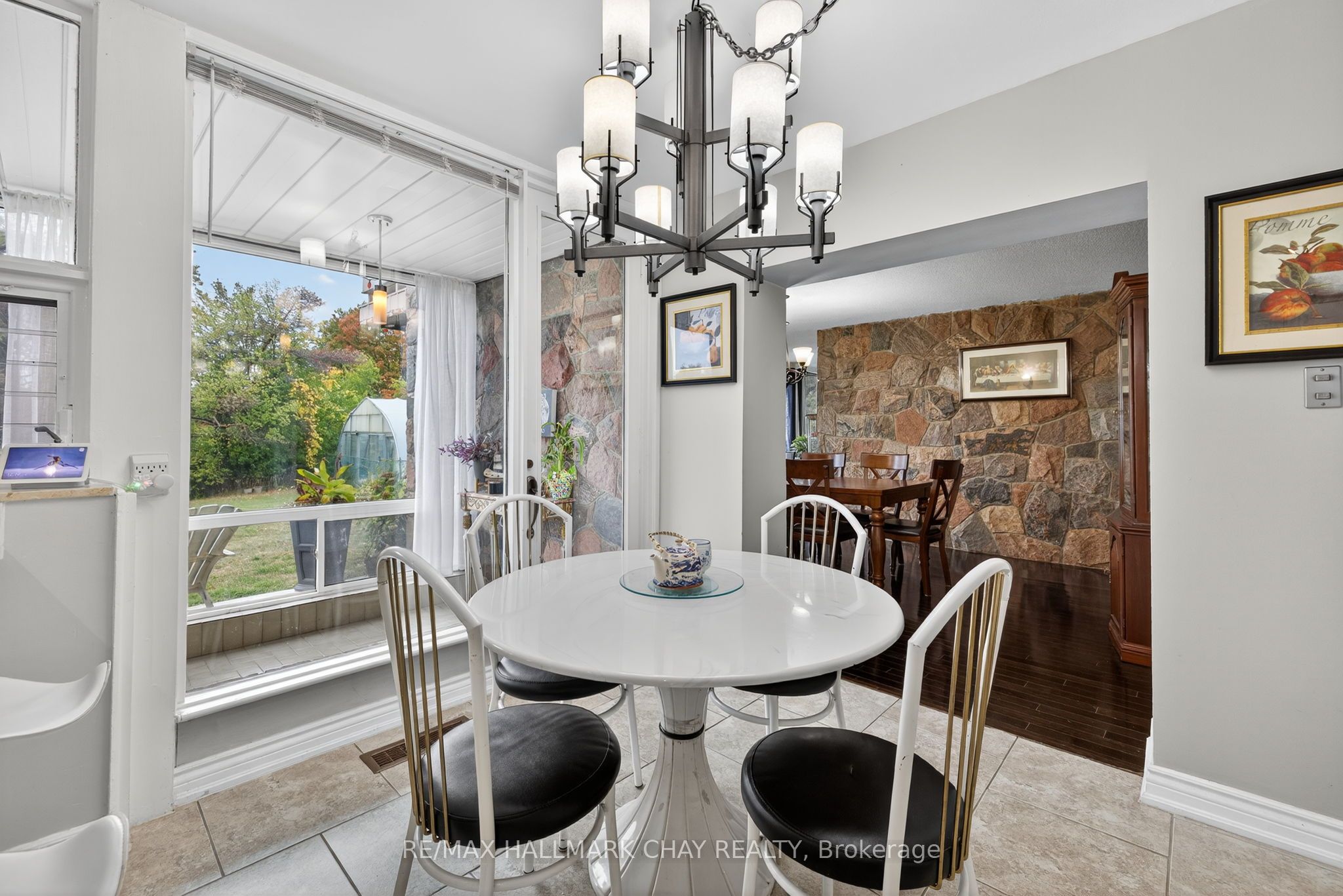 39 Highfield Crescent