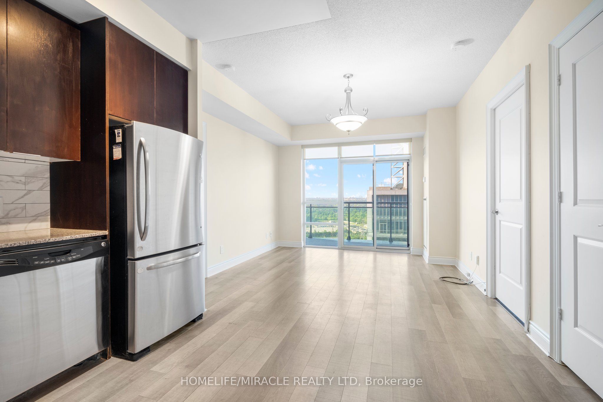 16 Brookers Lane 2604