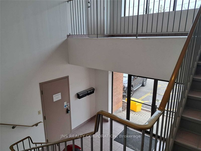 1334 Kerrisdale Boulevard