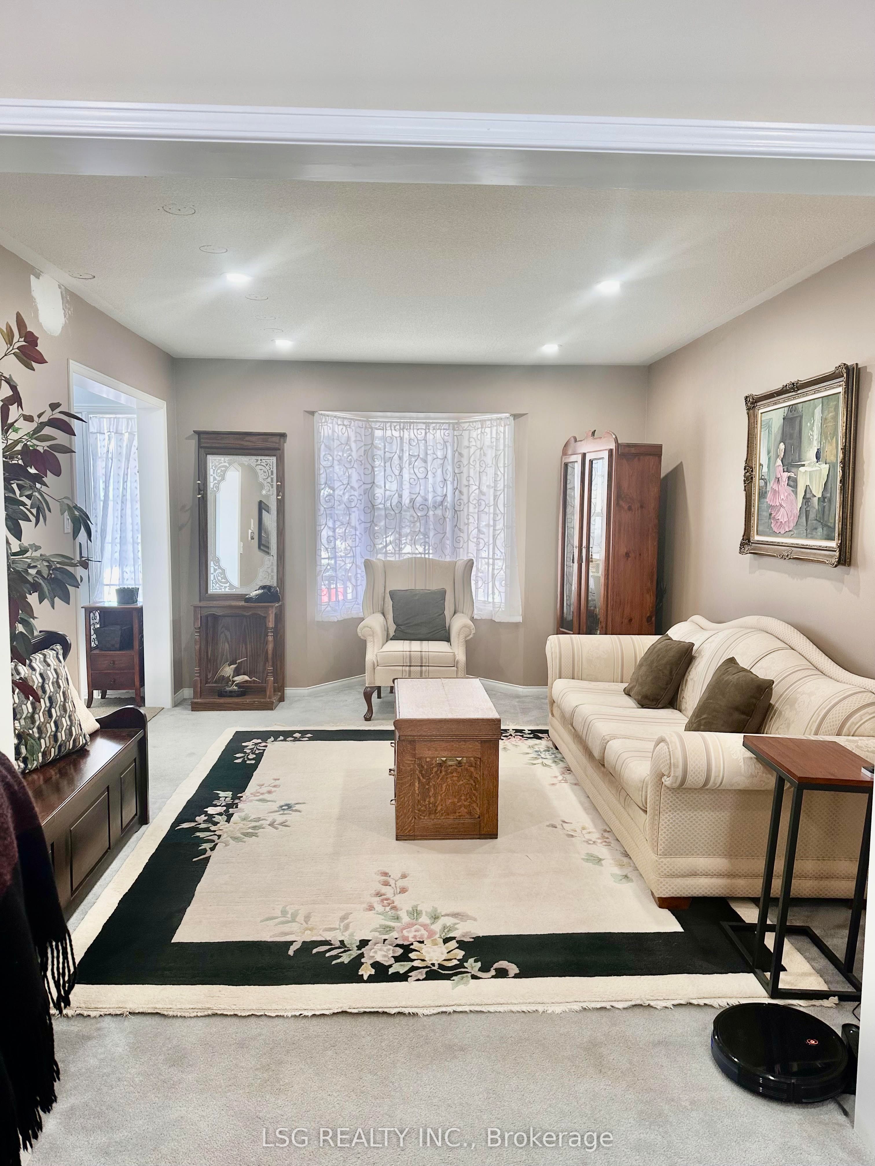 34 South Balsam Street