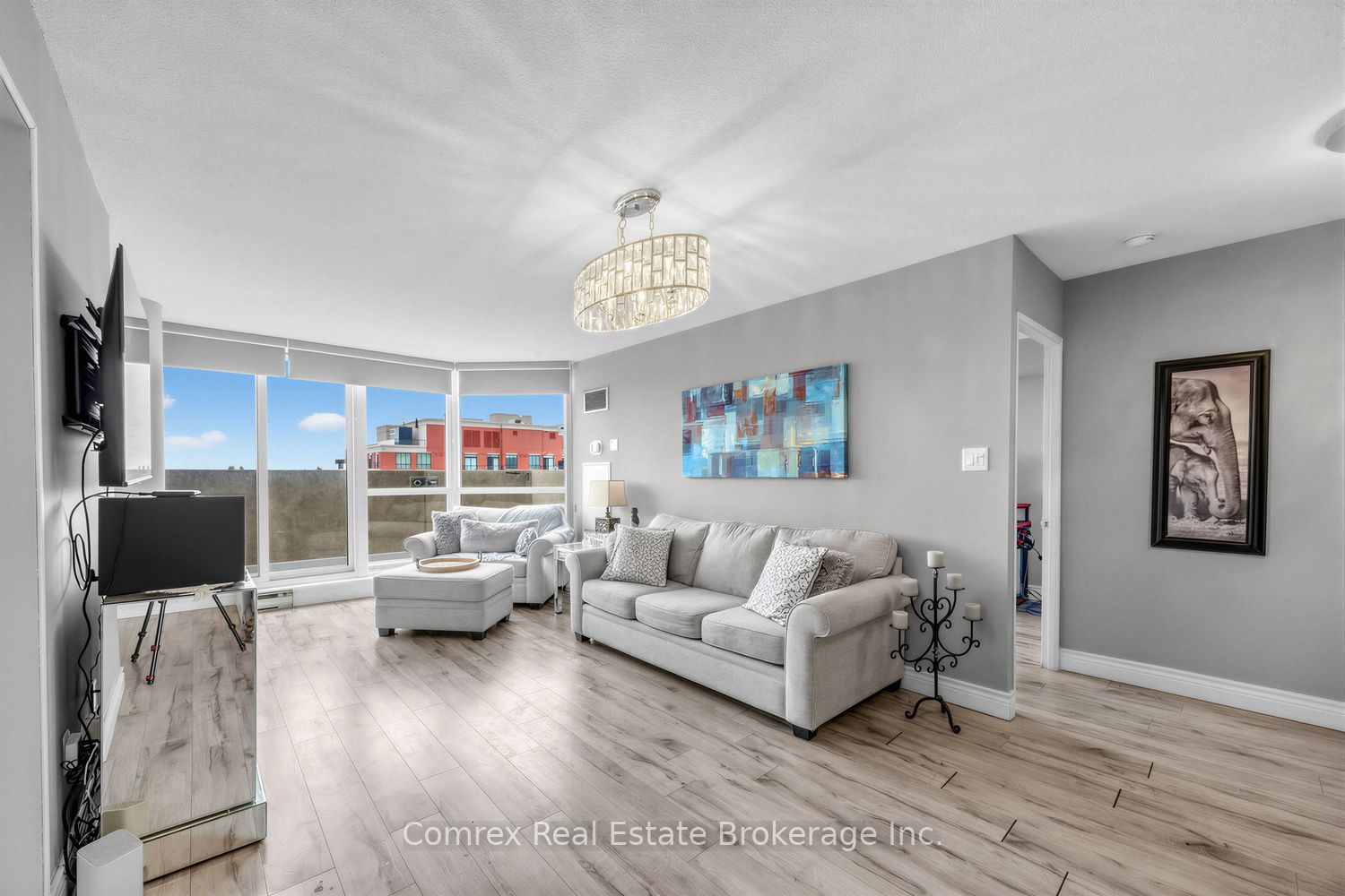 3233 Eglinton Avenue E 704