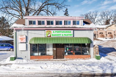 118 St Andrews Street Waterloo ON N1S 1M8