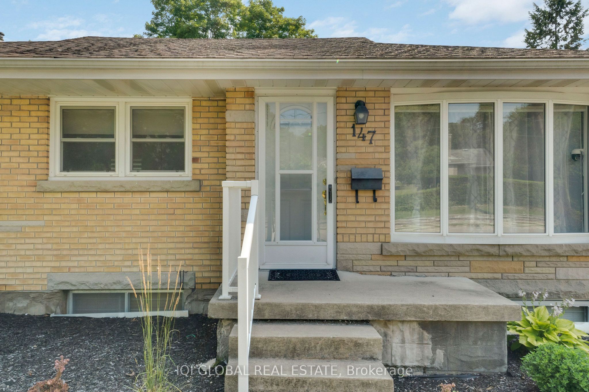 147 Tait Street