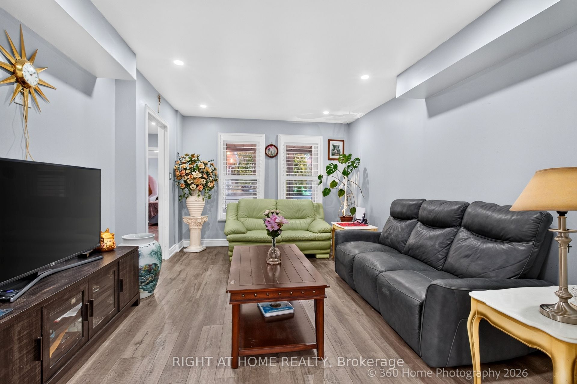 57 Cornwall Drive