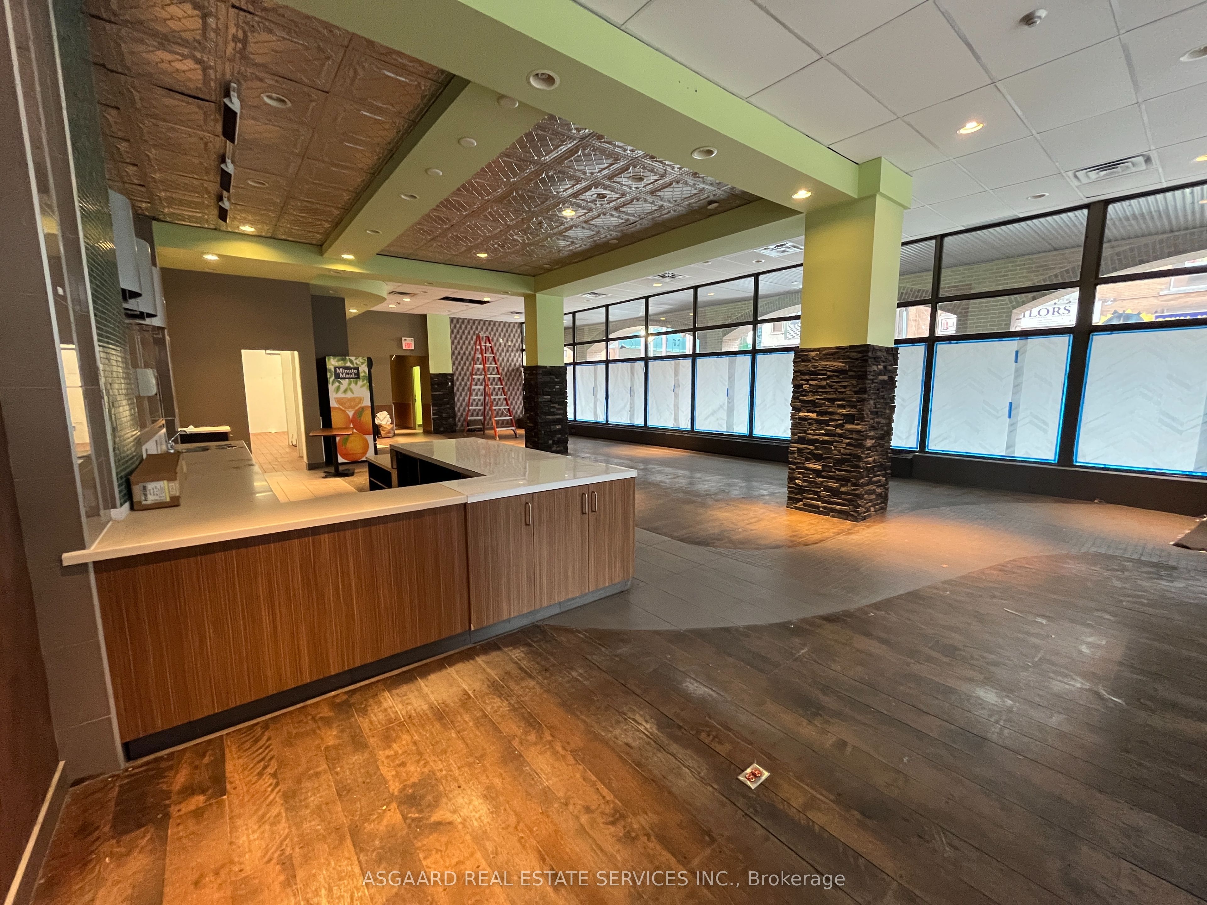 400 Cooper Street 270