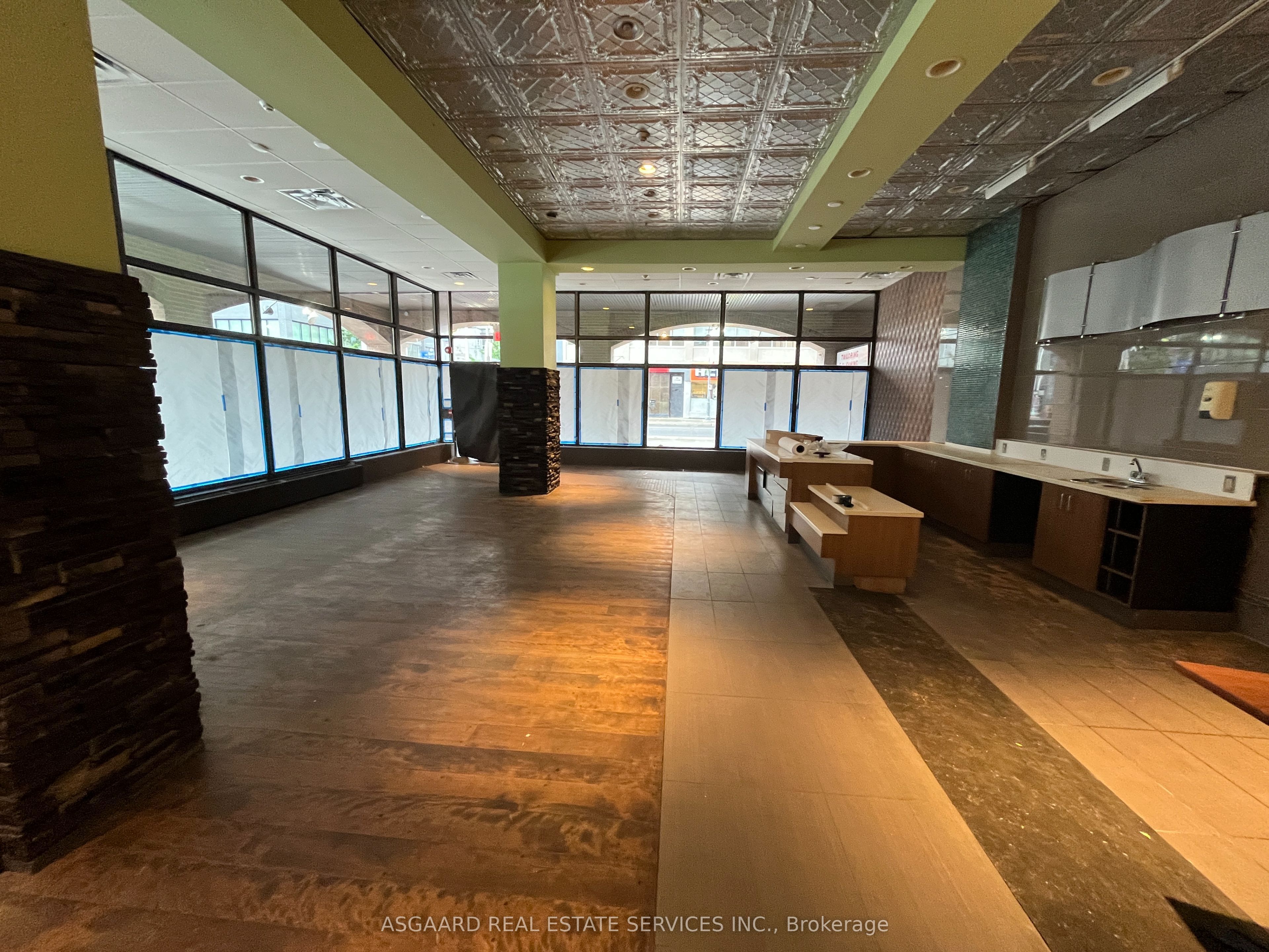 400 Cooper Street 270