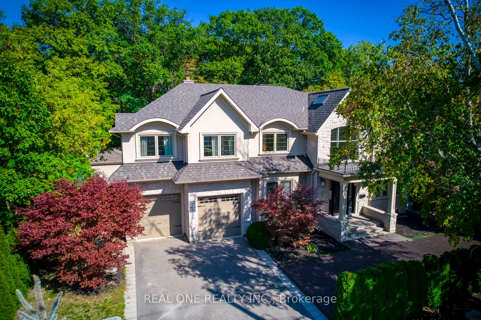 767 Parkland Avenue