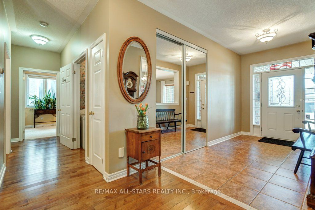 32 Oakside Drive