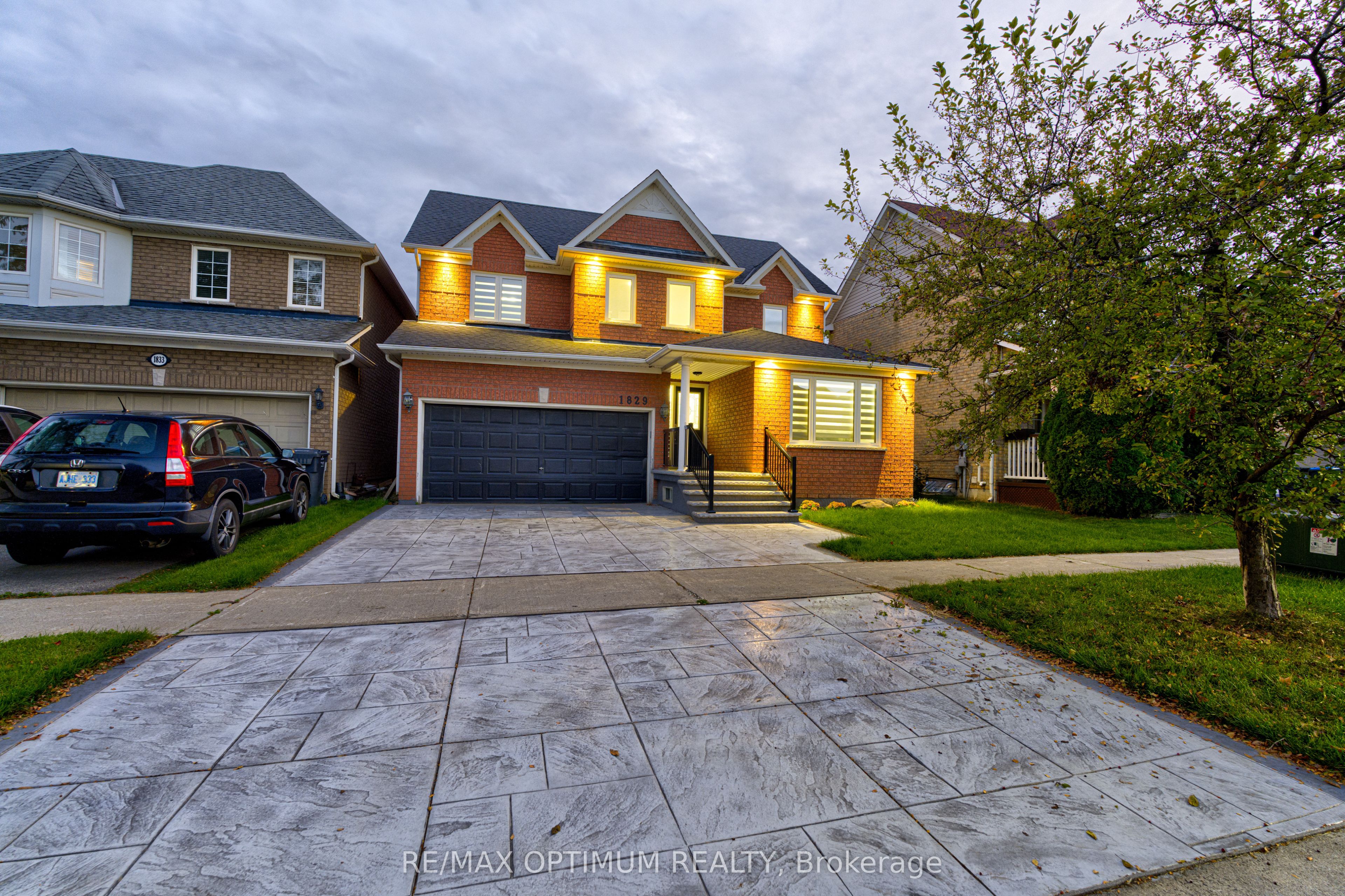 1829 Samuelson Circle