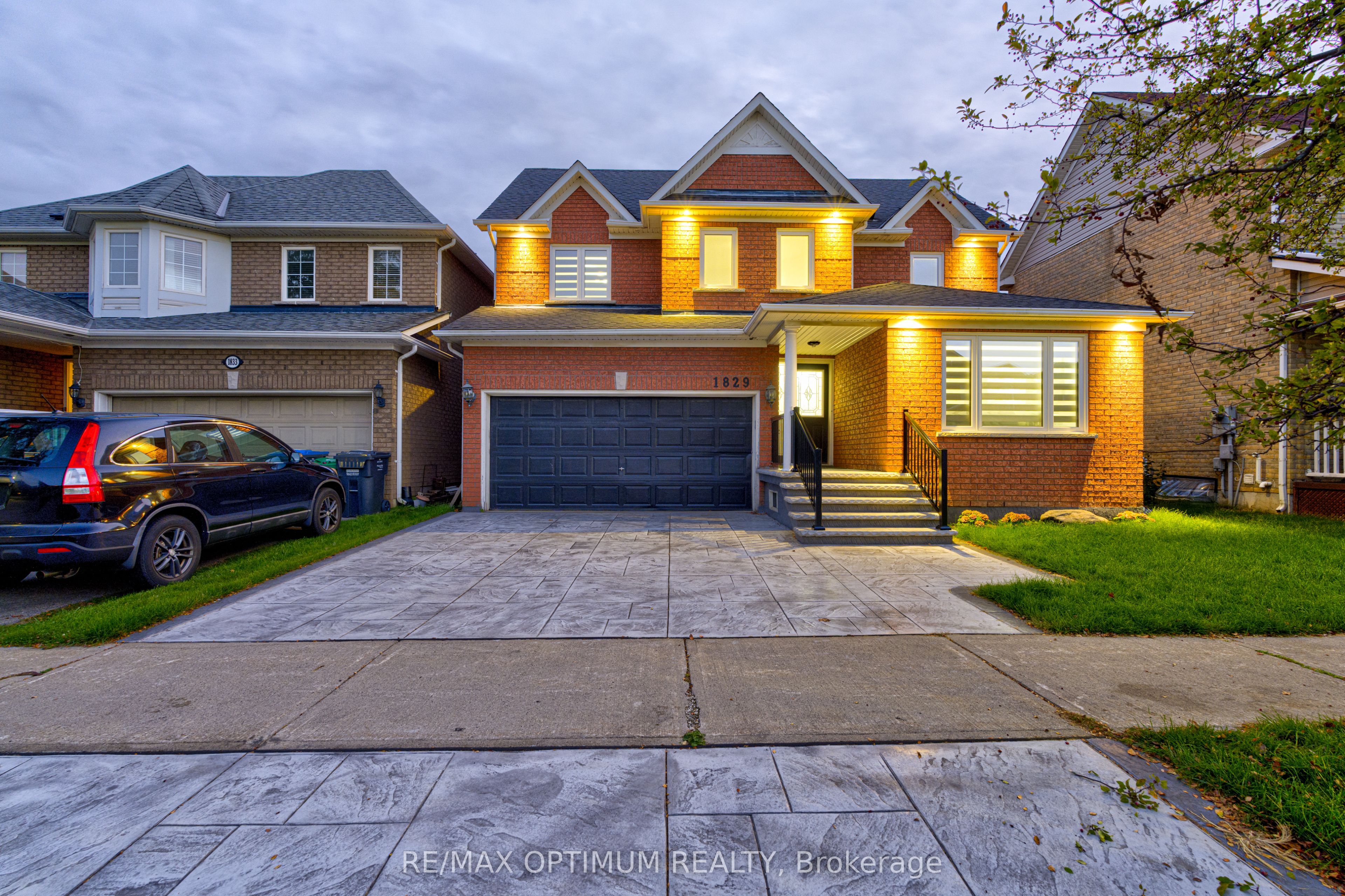 1829 Samuelson Circle