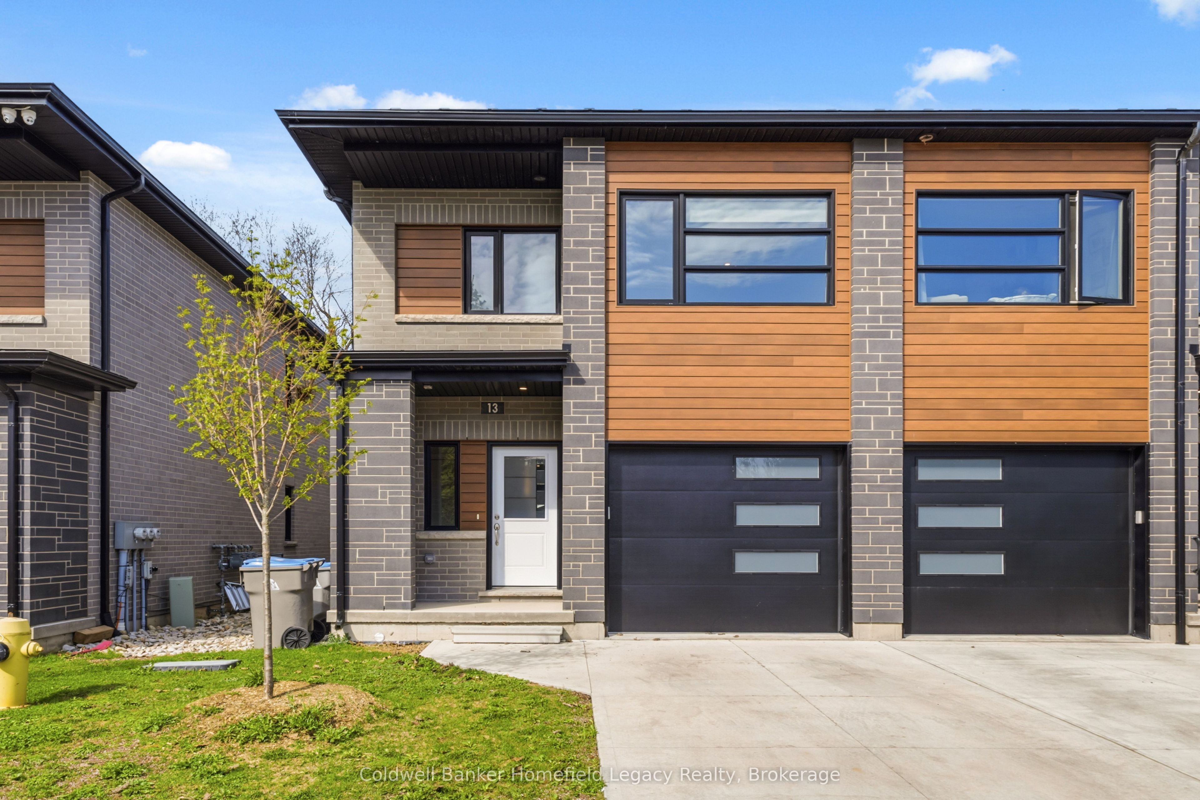 275 James Street S 13
