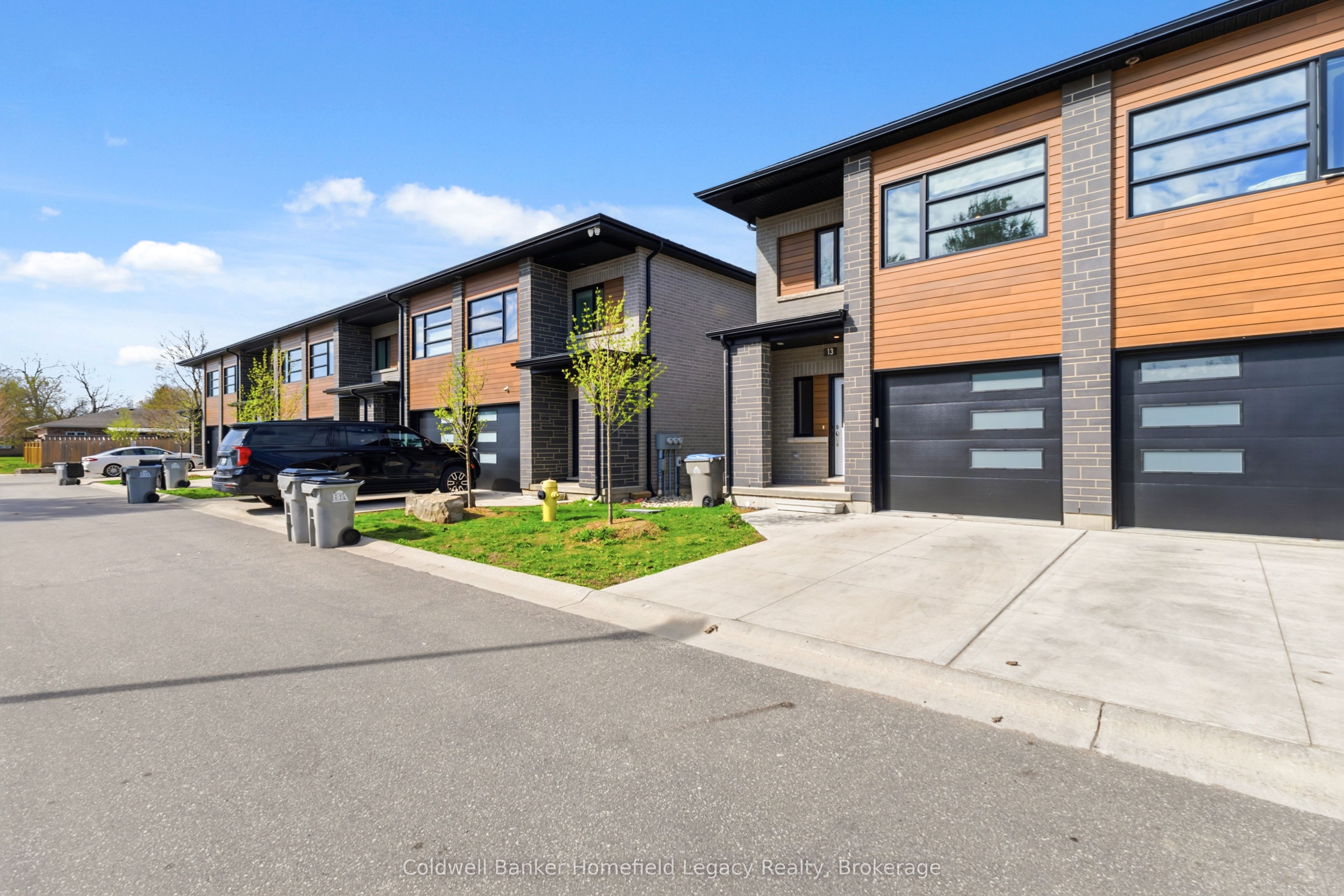 275 James Street S 13