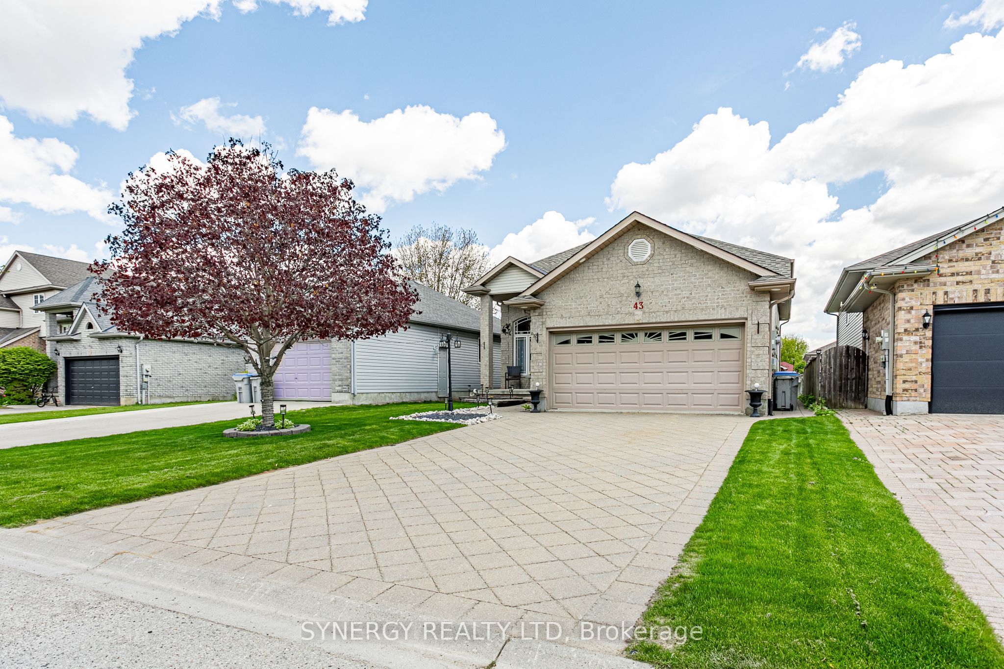 43 Juniper Crescent