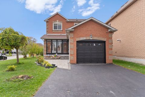 1520 Sandhurst Crescent Pickering ON L1V 6Y6