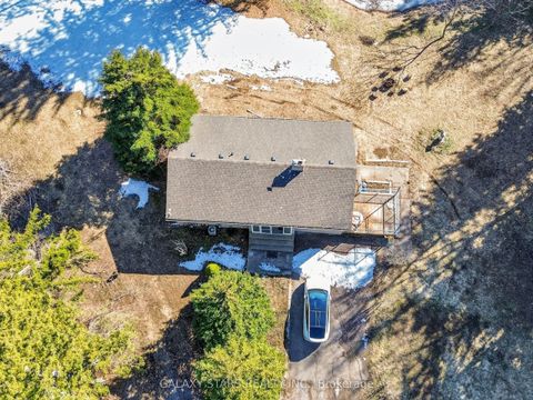 55 Newman Avenue Richmond Hill ON L4E 3E5