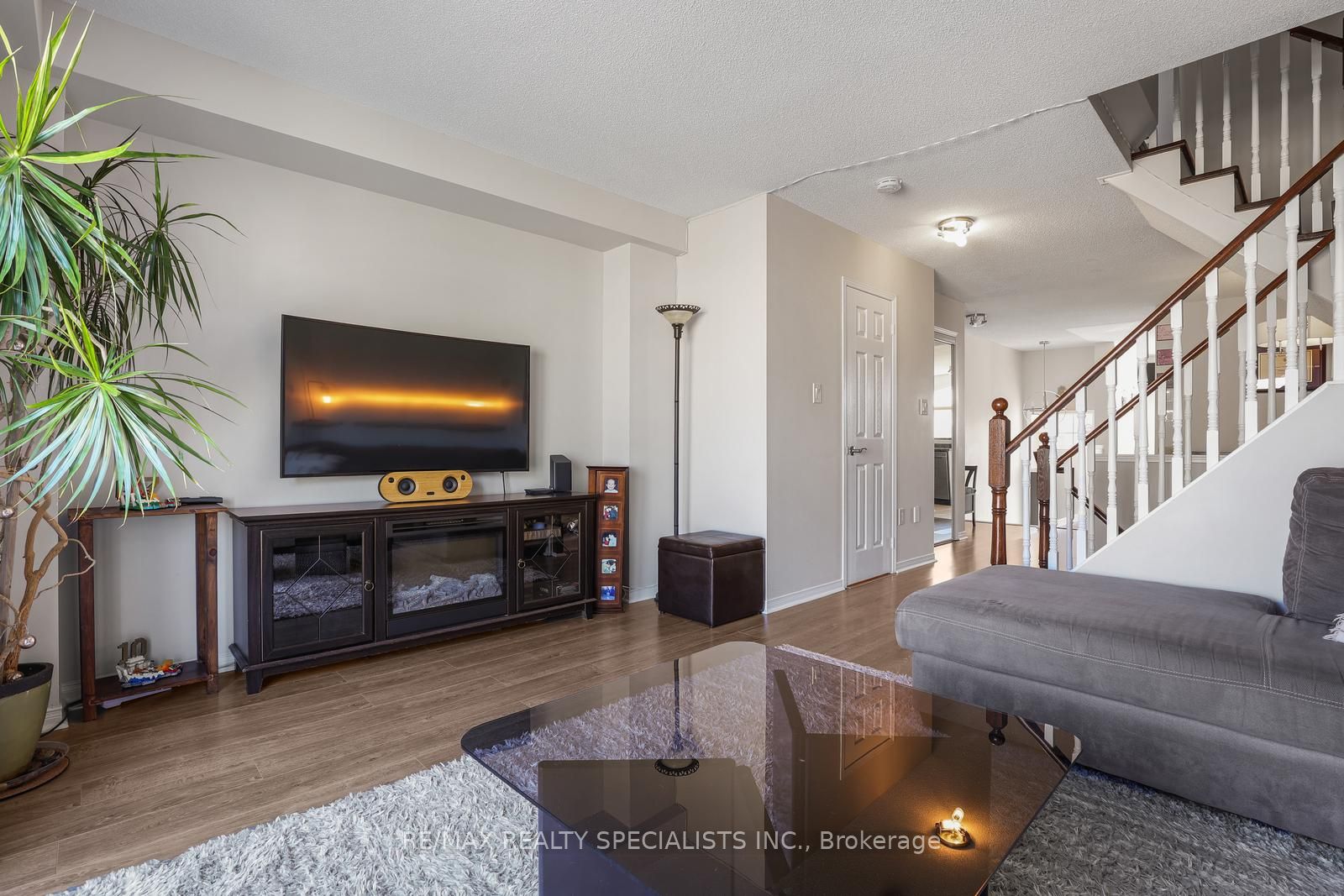 3370 Redpath Circle