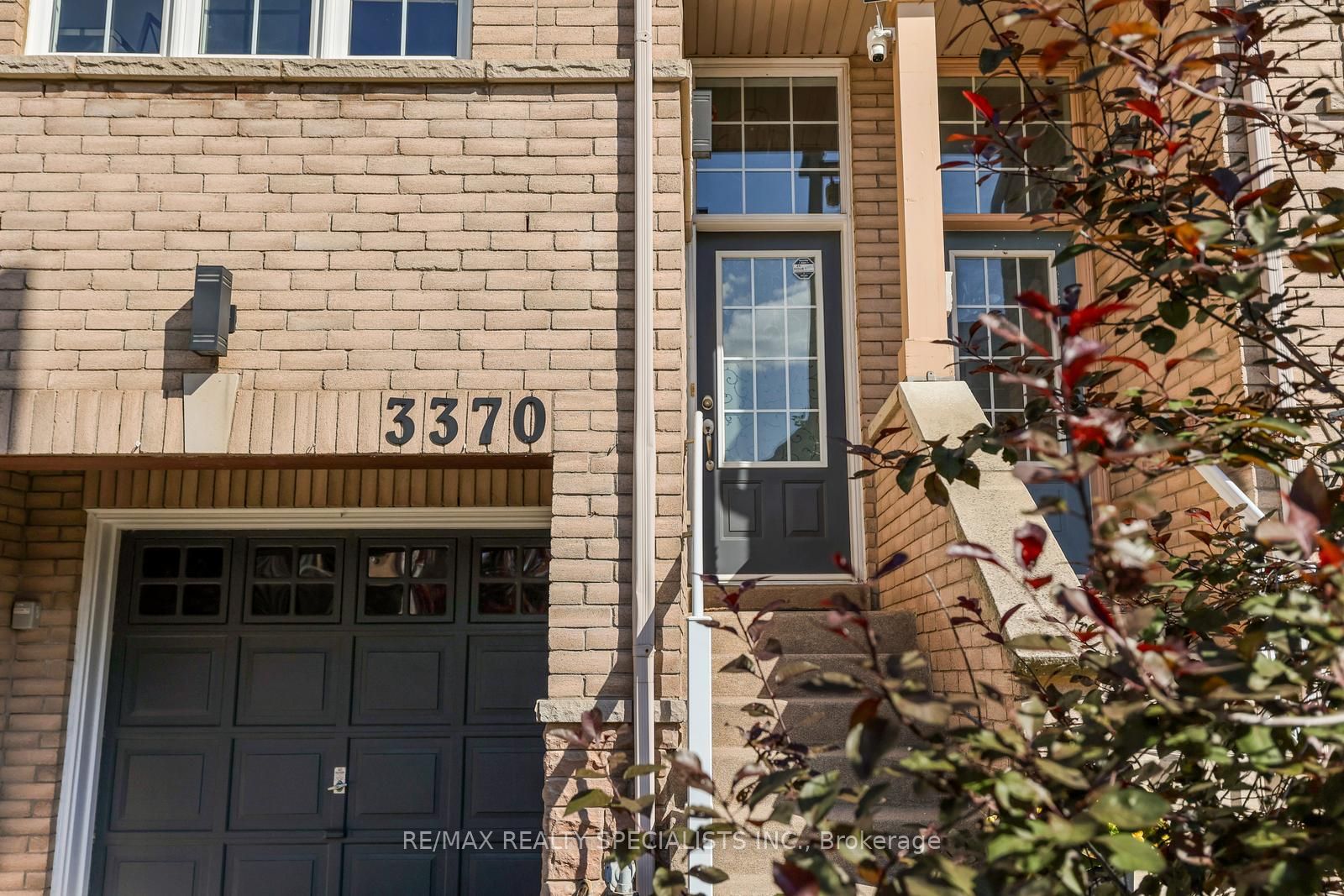 3370 Redpath Circle