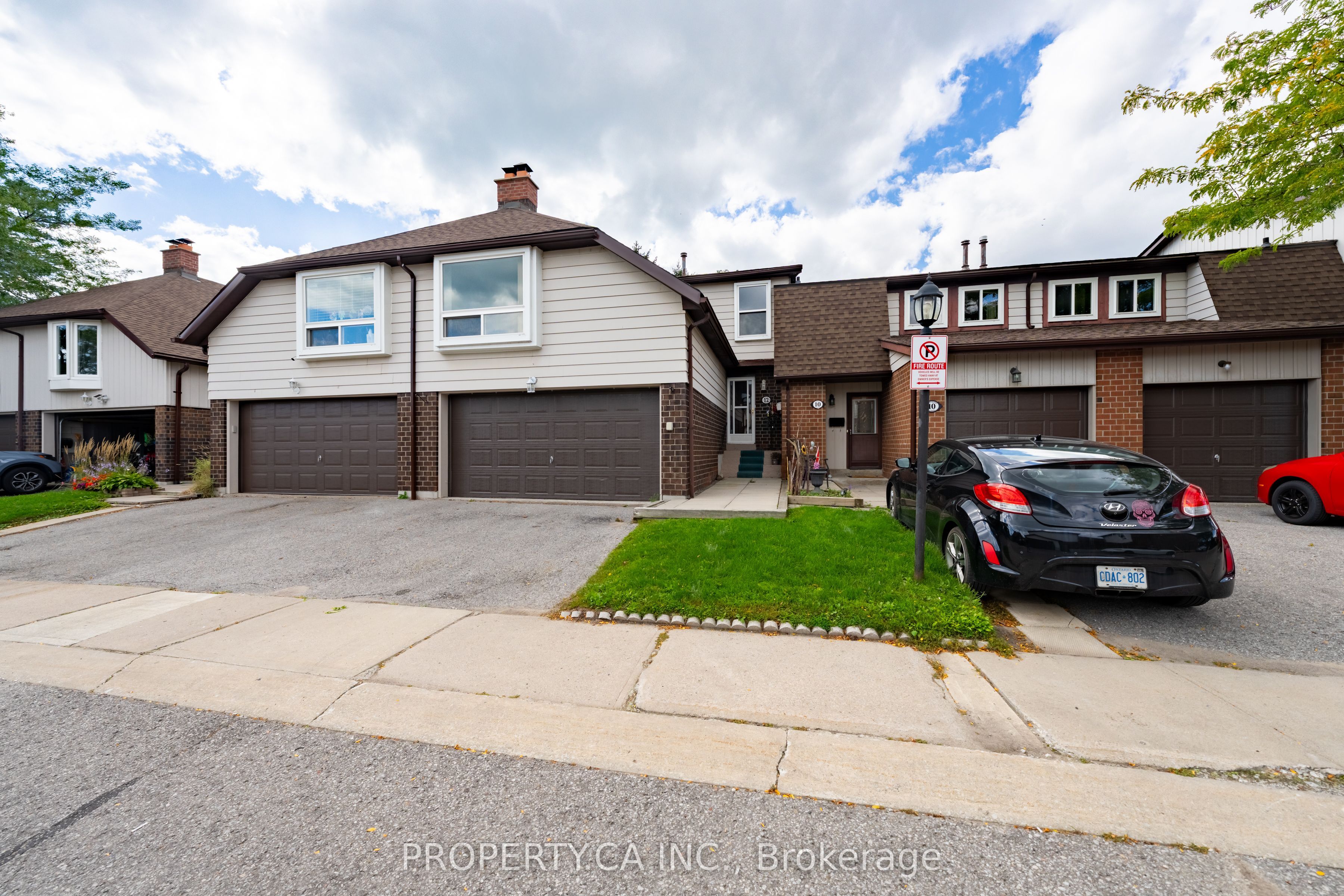 12 Deeprose Lane