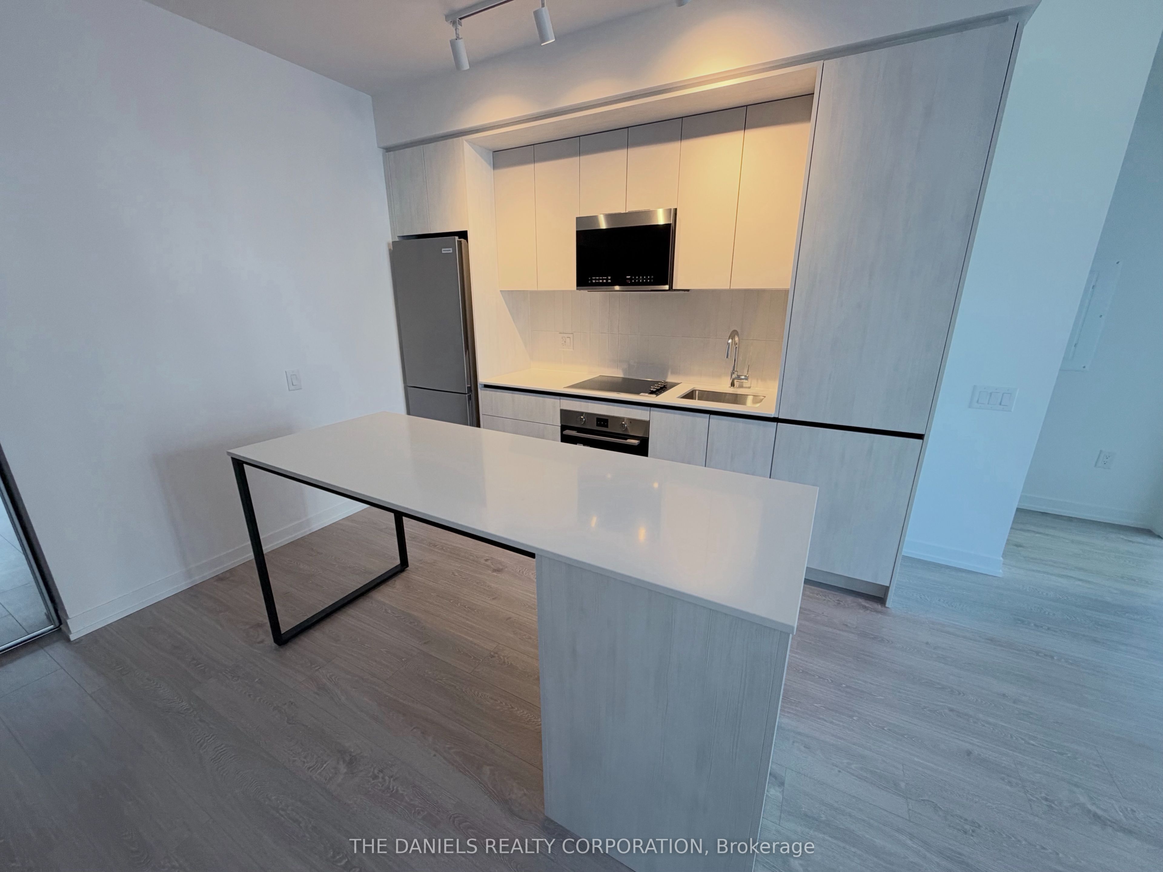 2485 Eglinton Avenue W 710
