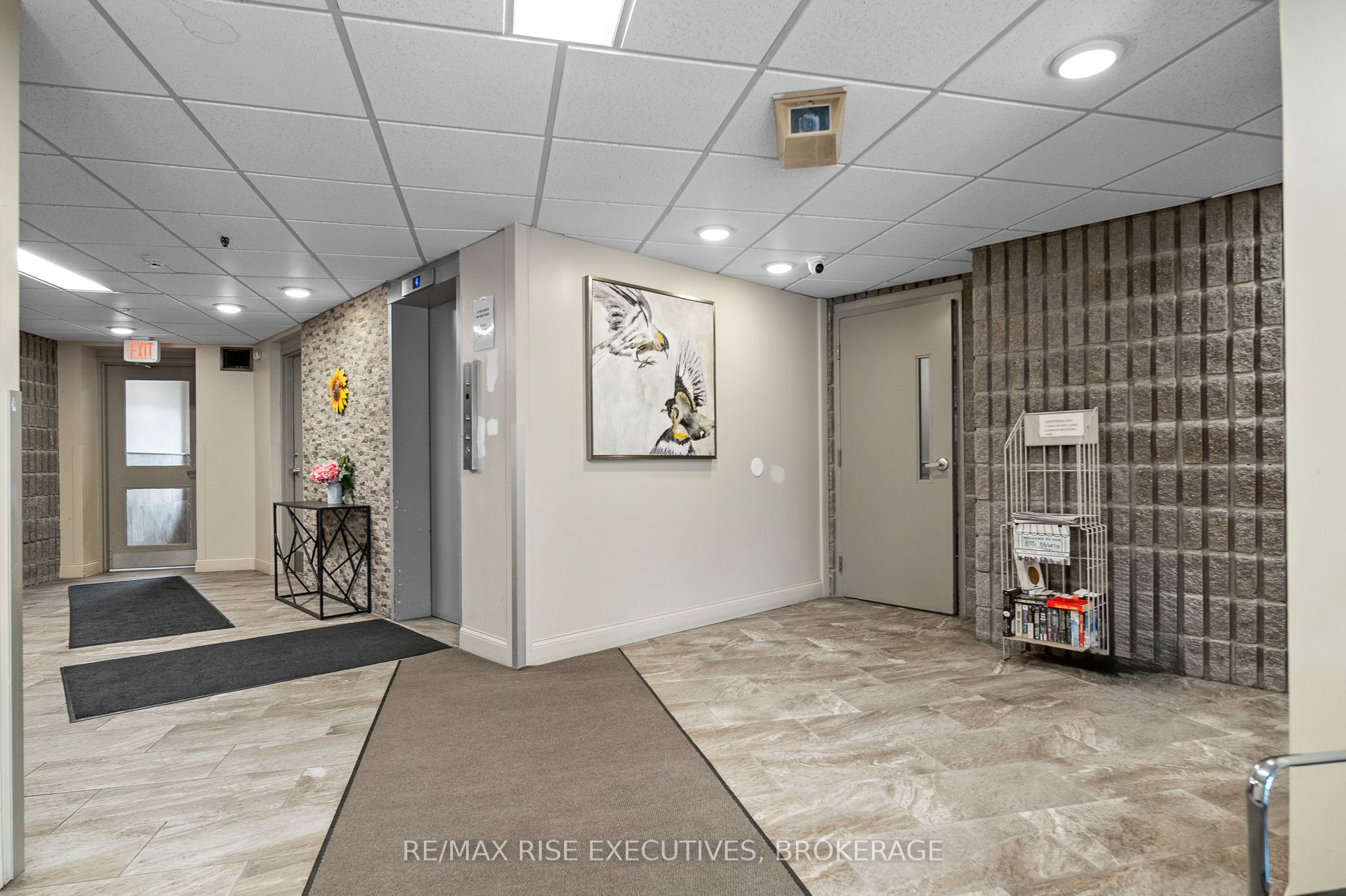 17 Eldon Hall Place 507