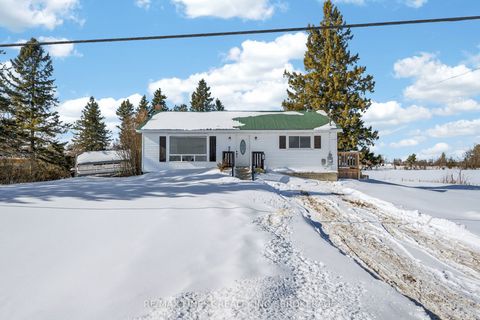 3369 Perth Road Frontenac ON K0H 1S0