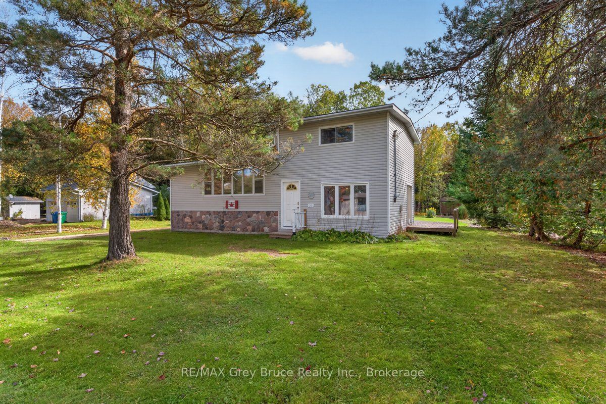243 MCCULLOUGH LAKE Drive