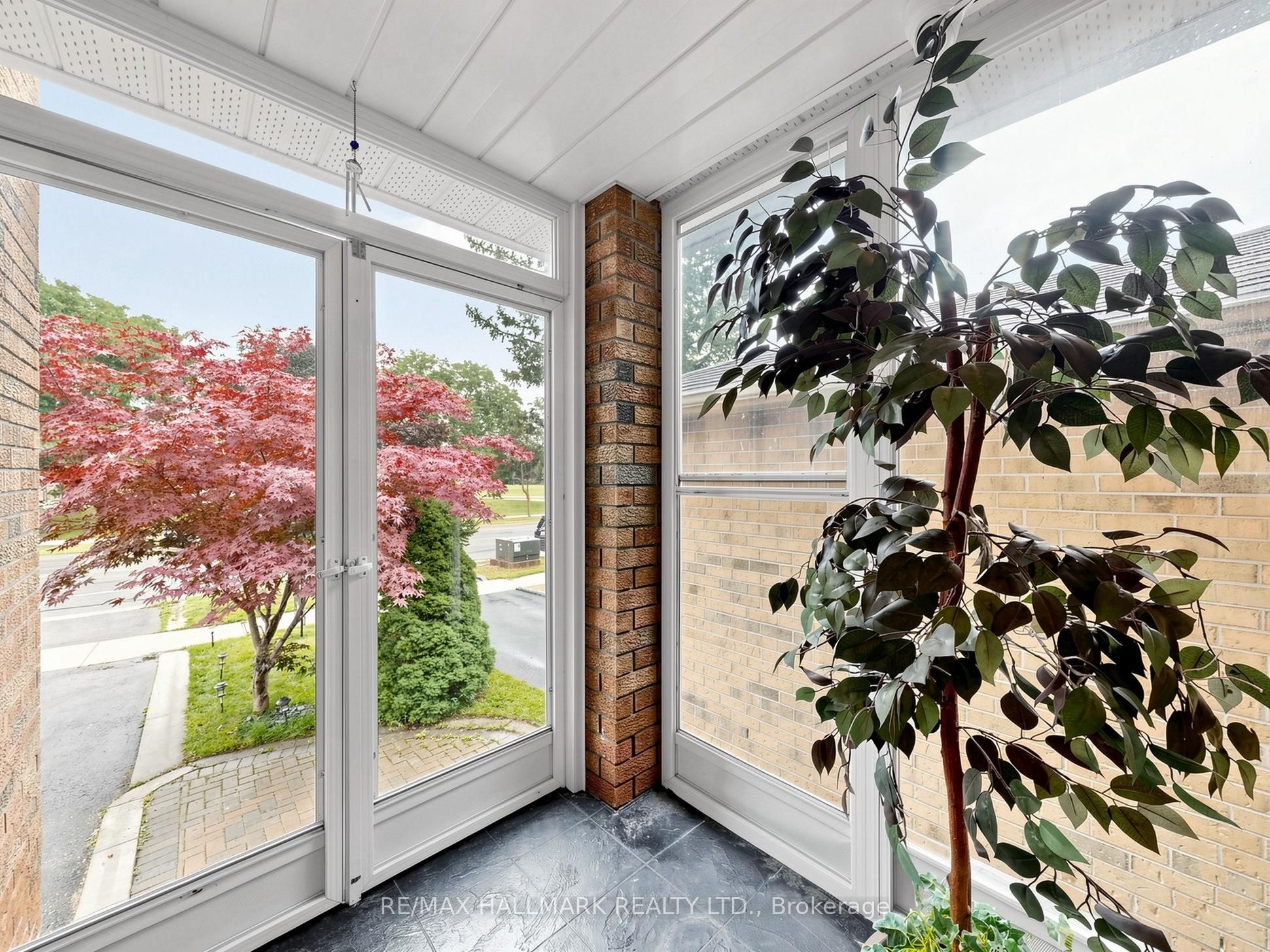 472 Brownridge Drive