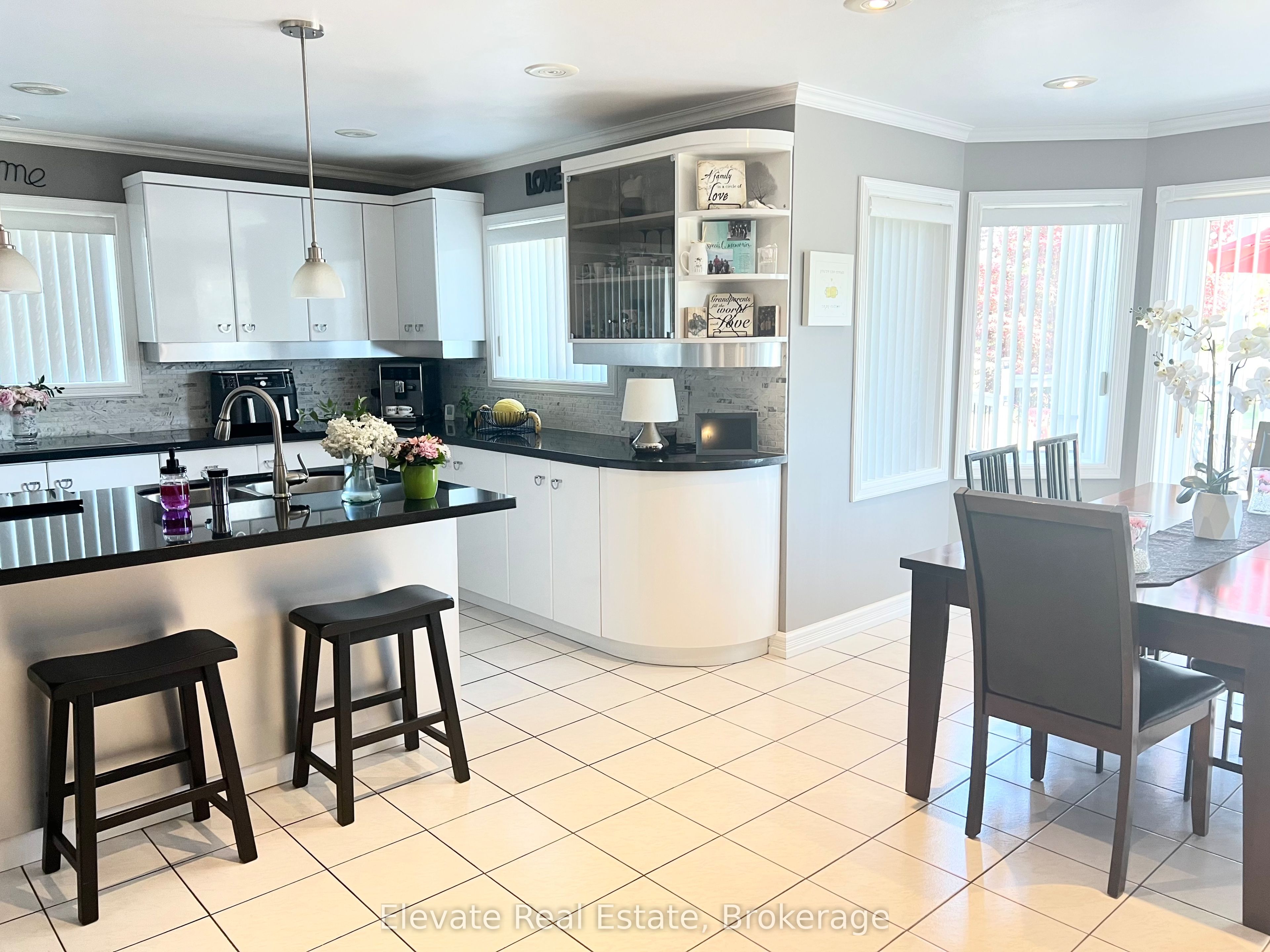 16 Fenton Way