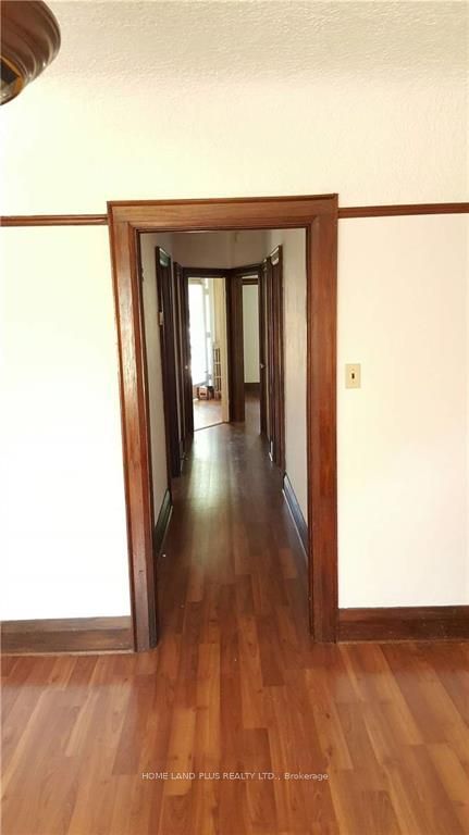 68 Parkview Avenue