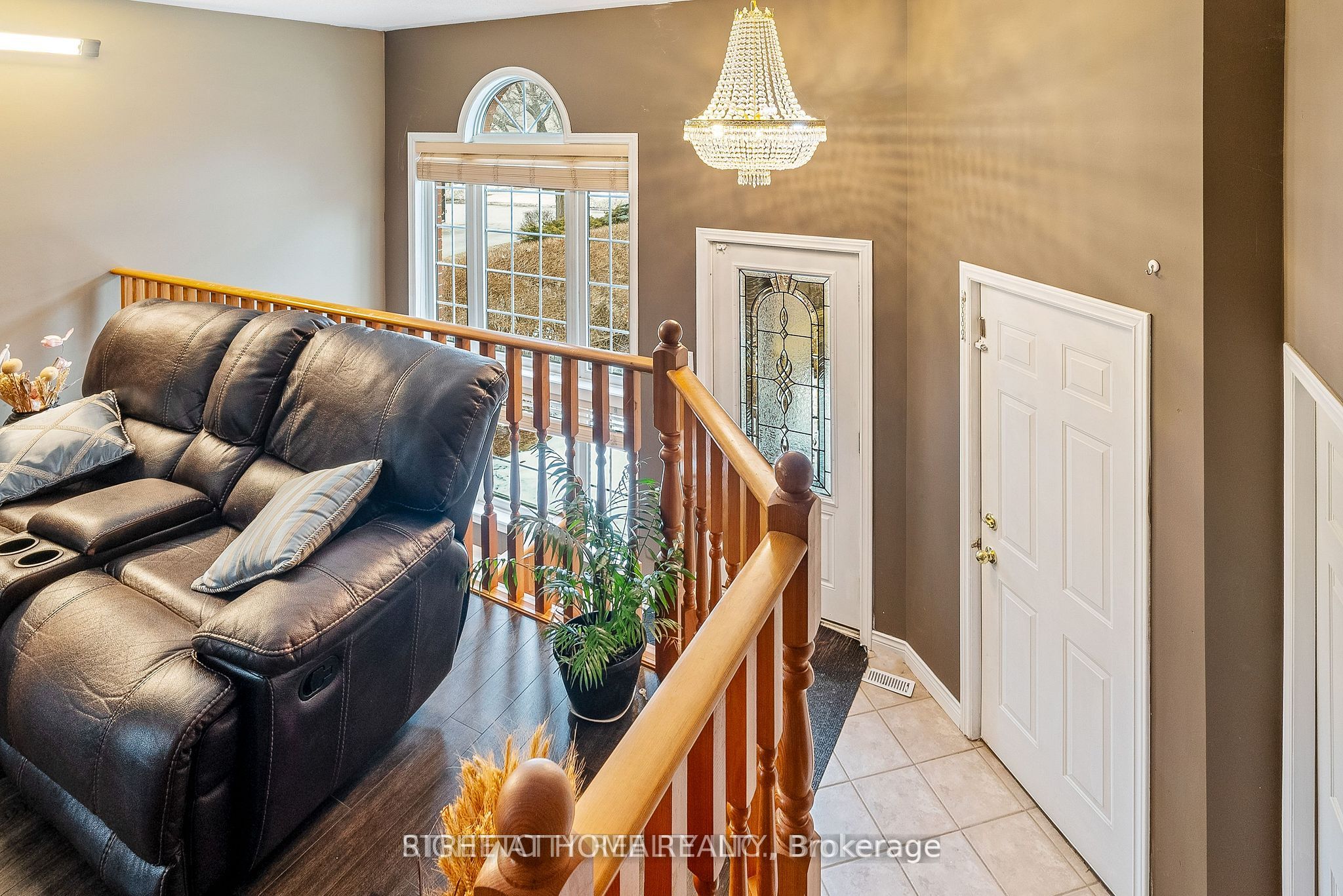 126 Meadowridge Road