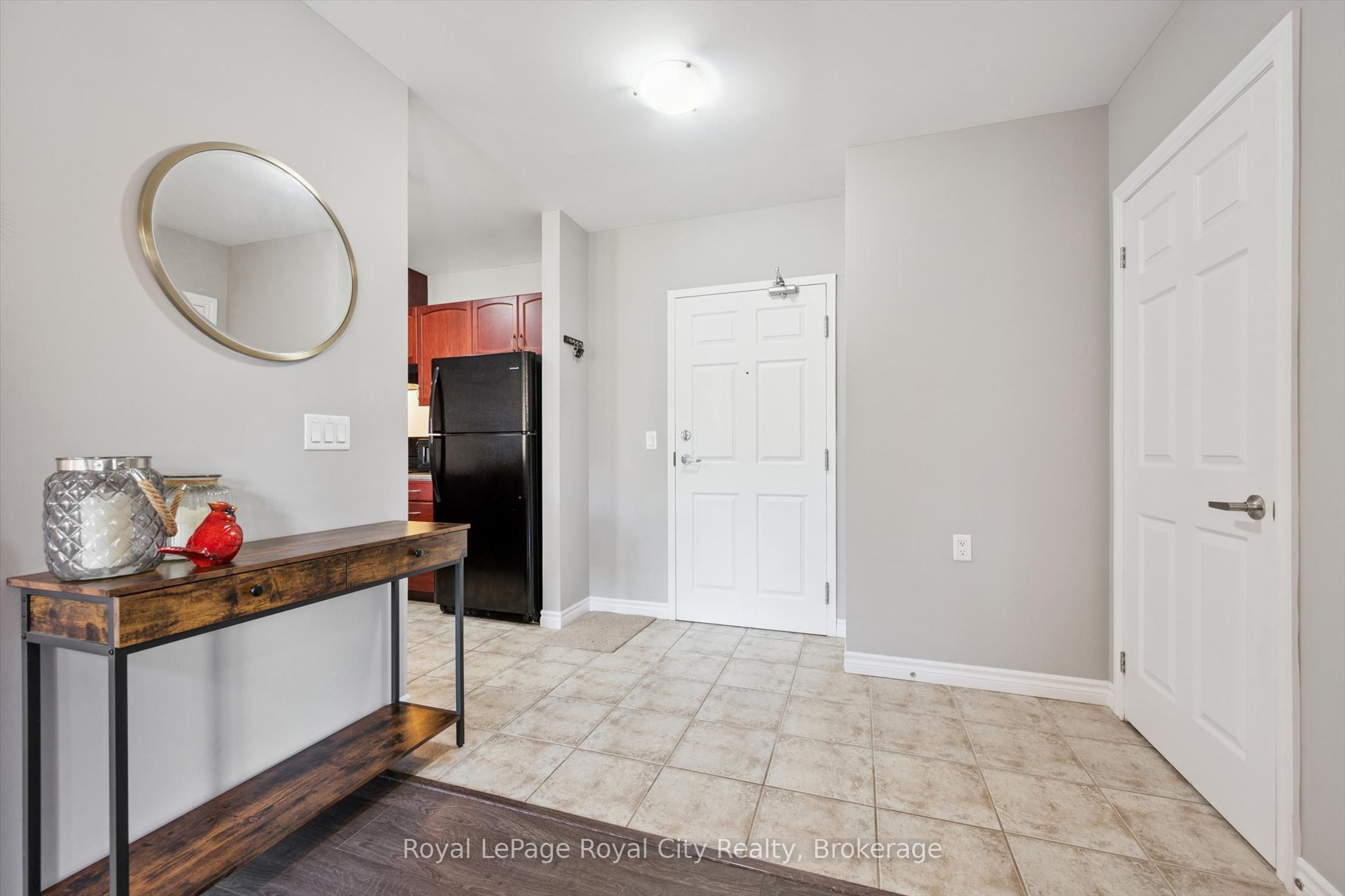 2 Colonial Drive 113