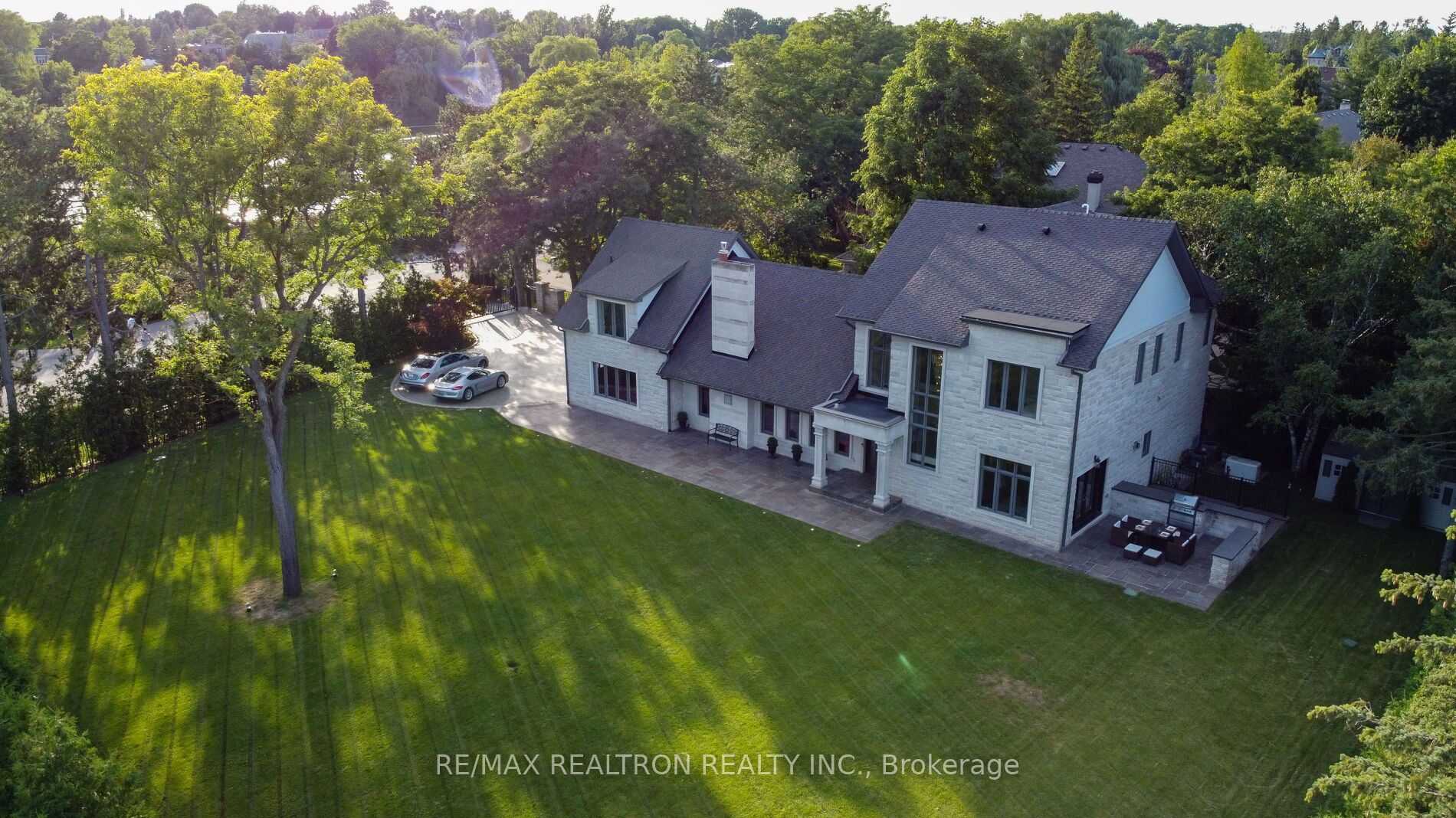 3 Oakbank Road
