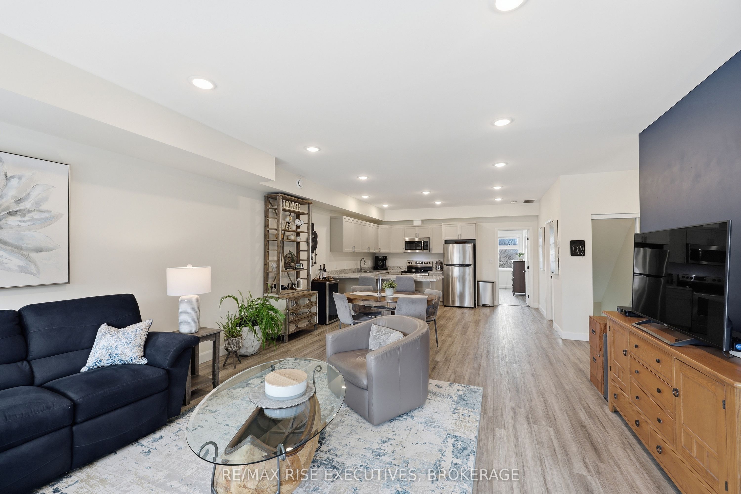 809 Development Drive 301