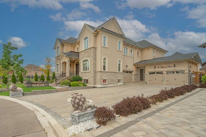 26 Adonis Close