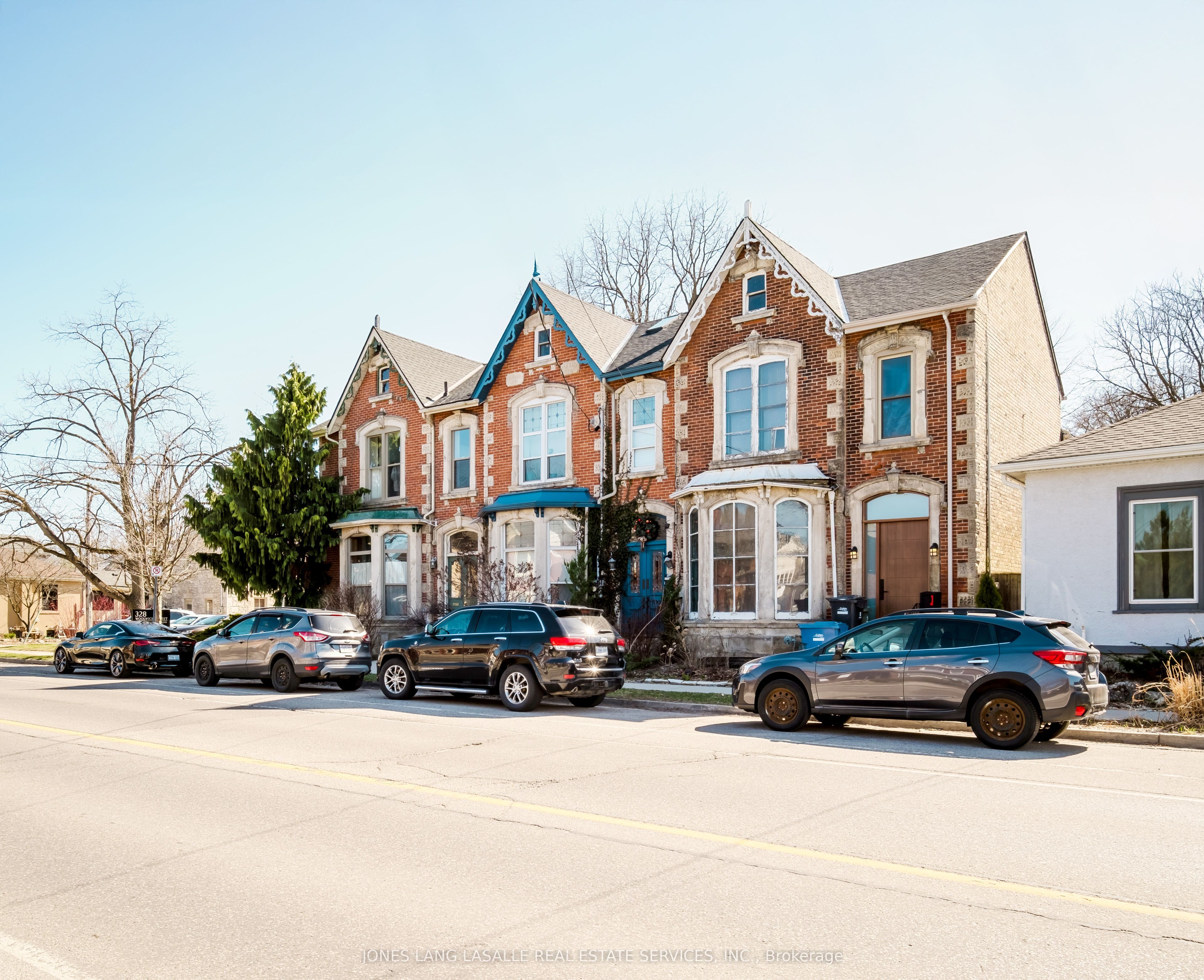 328 Woolwich Street