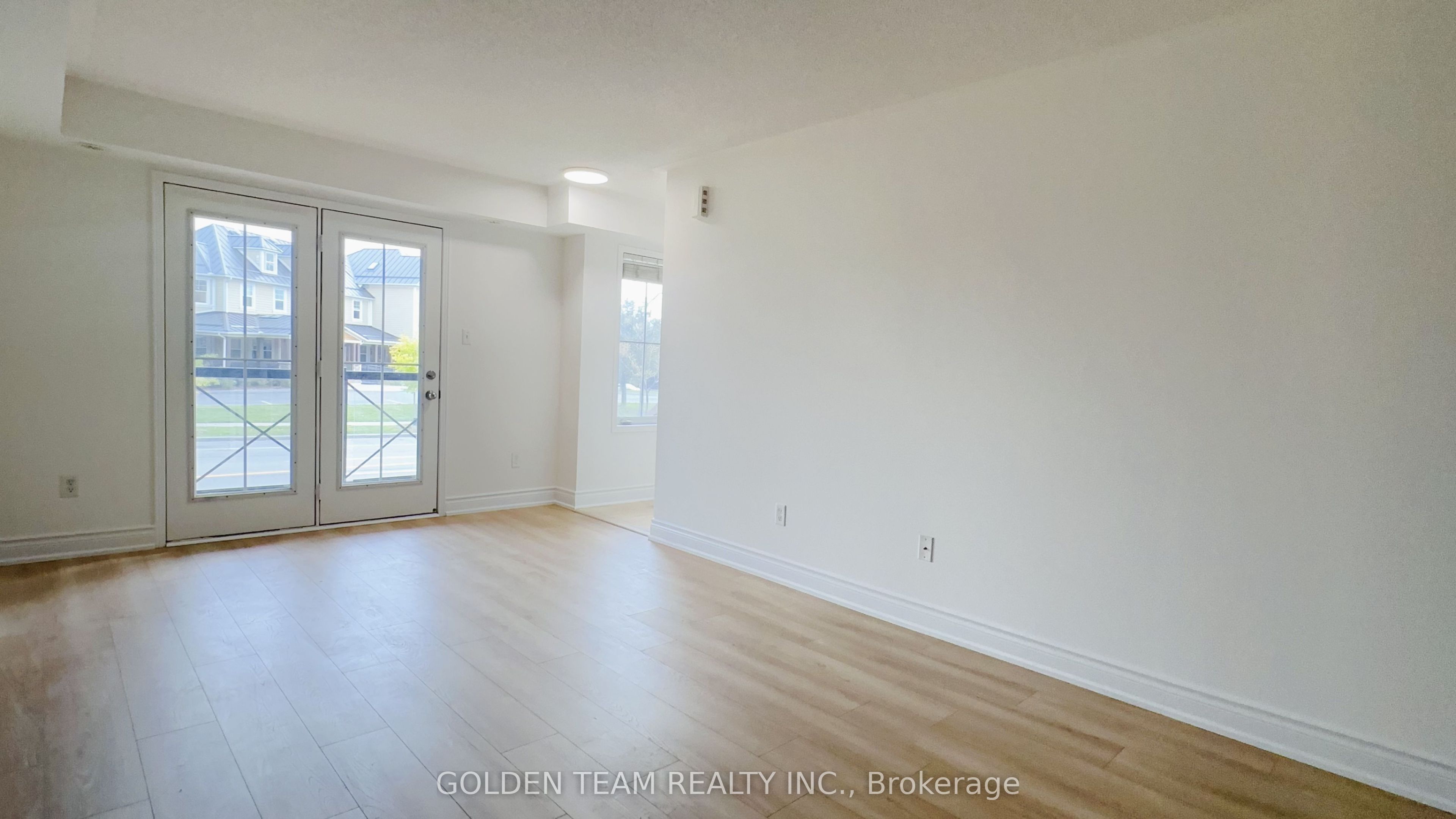 15 Hays Boulevard 18