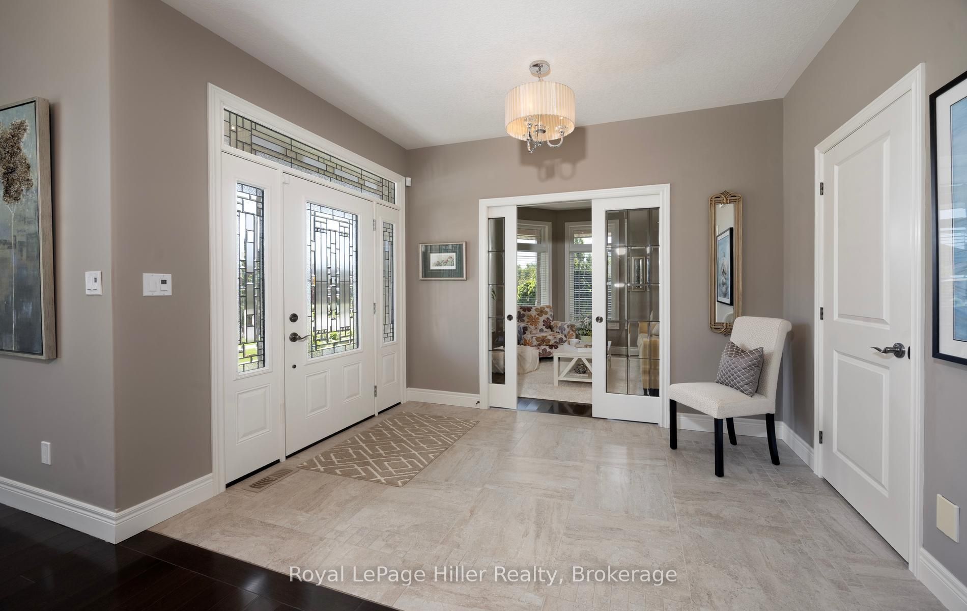 2 Findlay Place