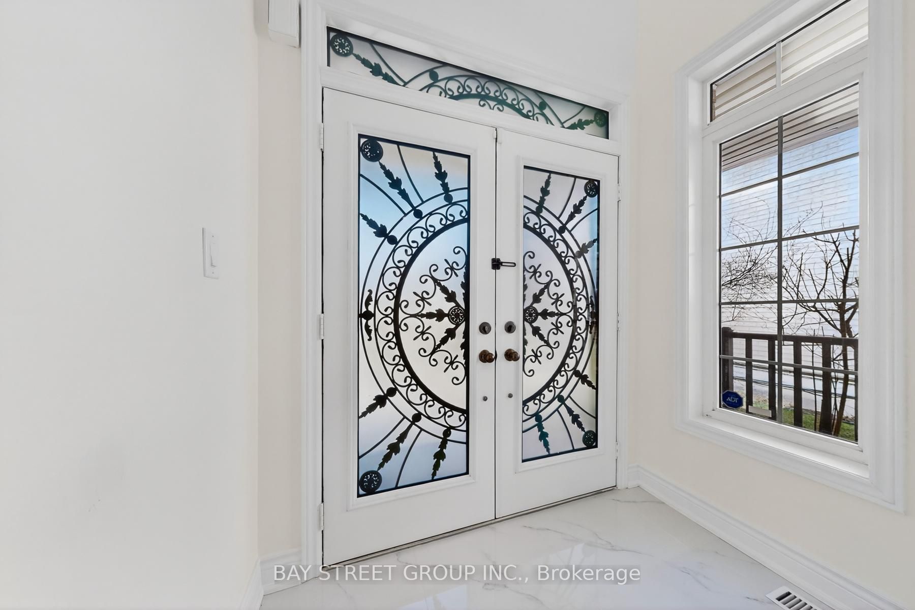 359 Worthington Avenue