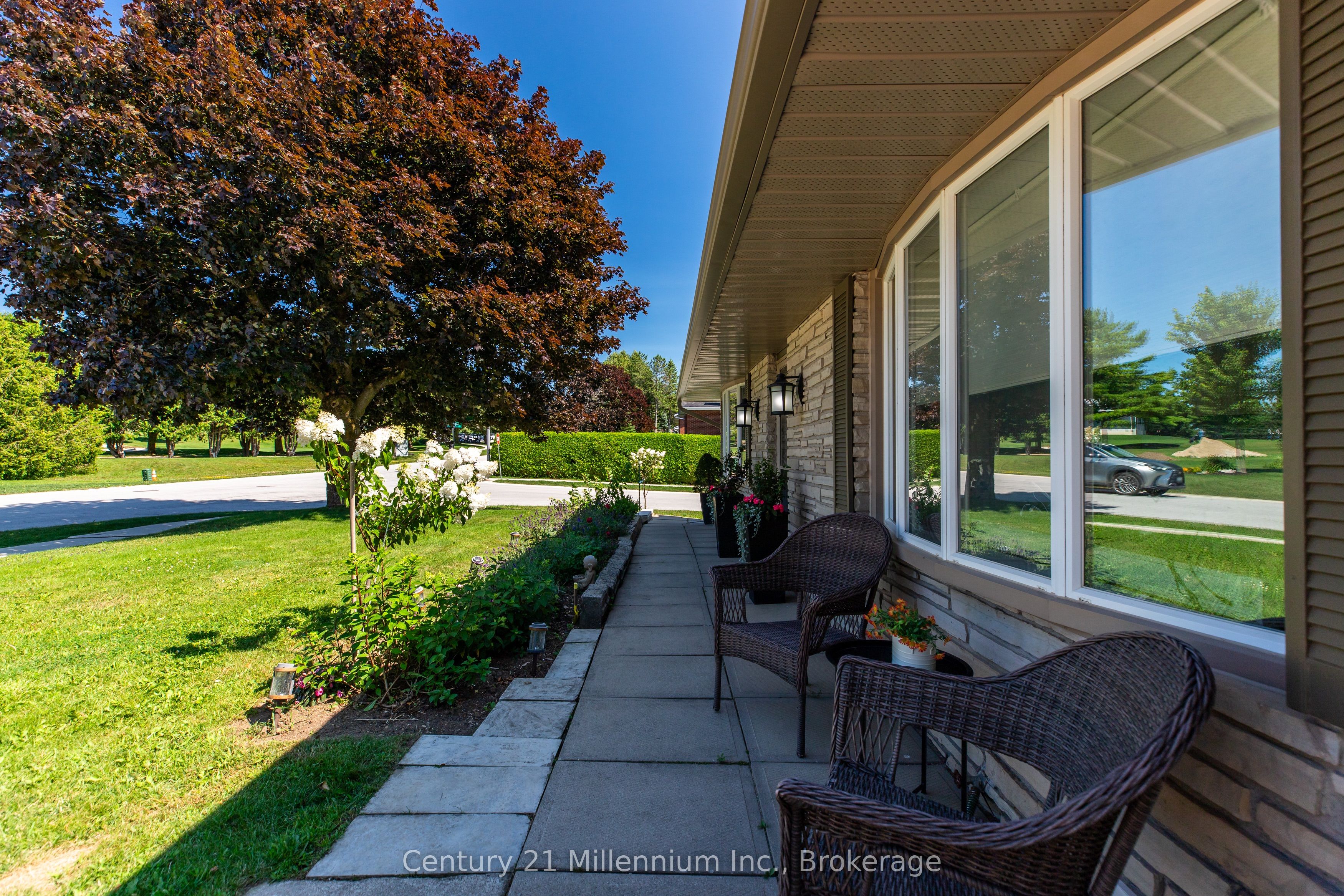 38 Grayview Drive
