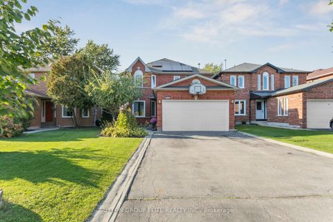 5824 Prairie Circle Mississauga ON L5N 6B4
