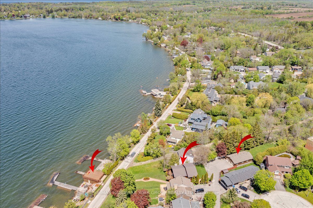 229 Lake Drive N