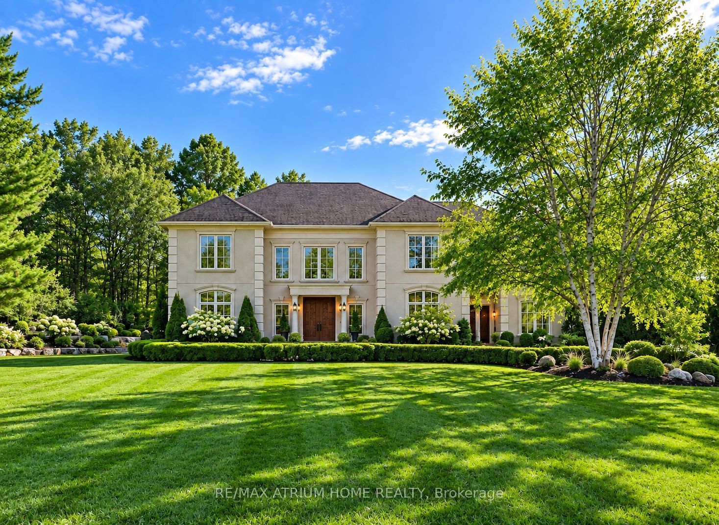 65 Kingswood Drive
