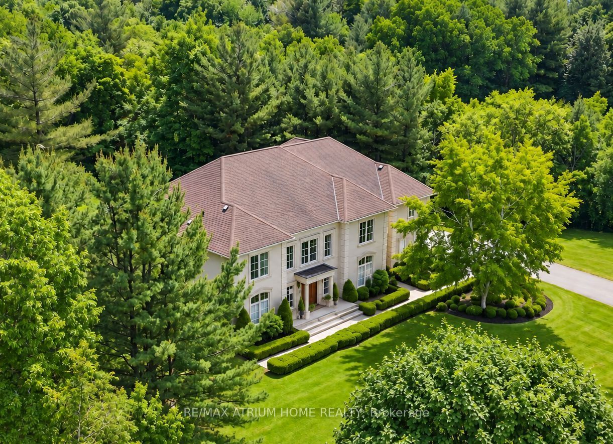 65 Kingswood Drive