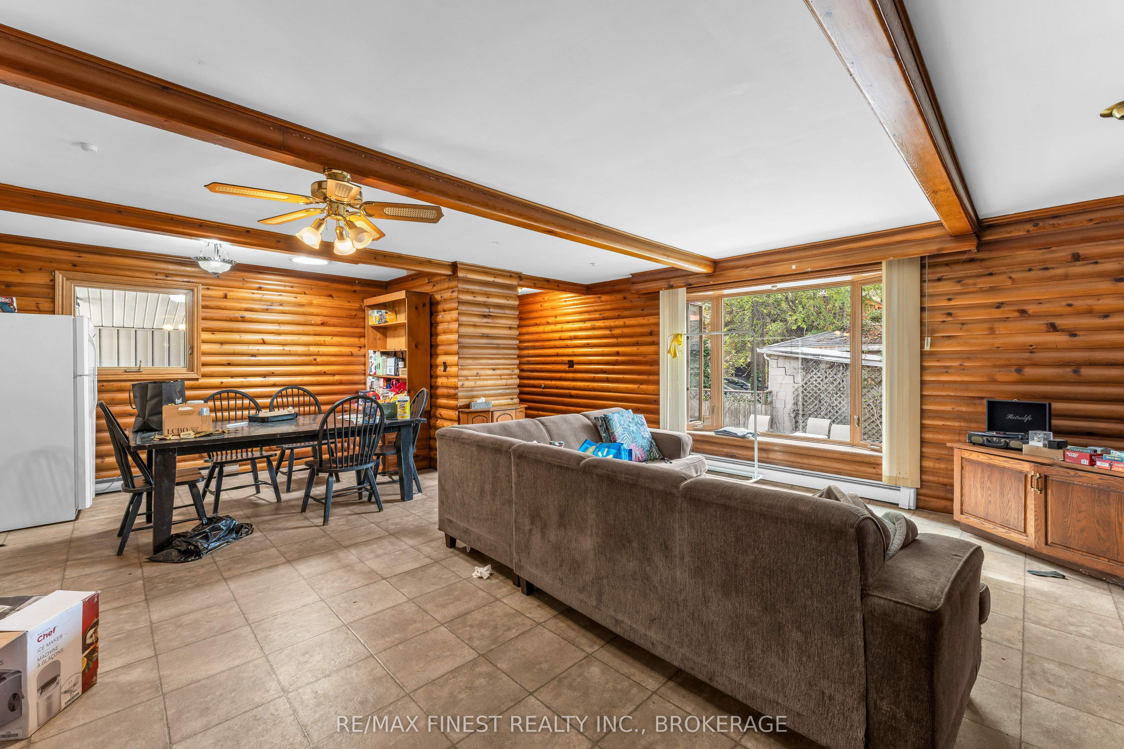 236 COLLINGWOOD Street