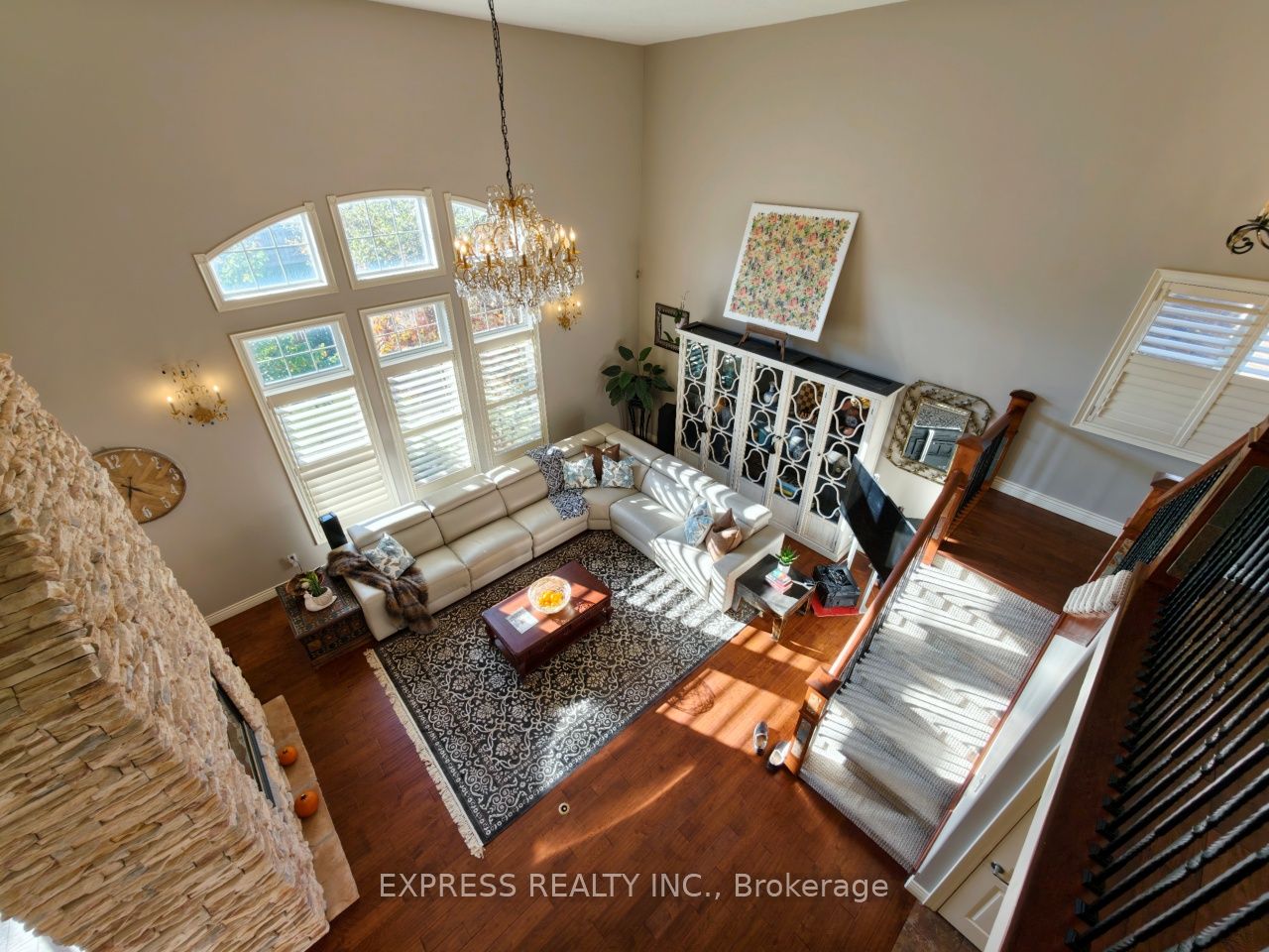 225 Terrace Wood Crescent